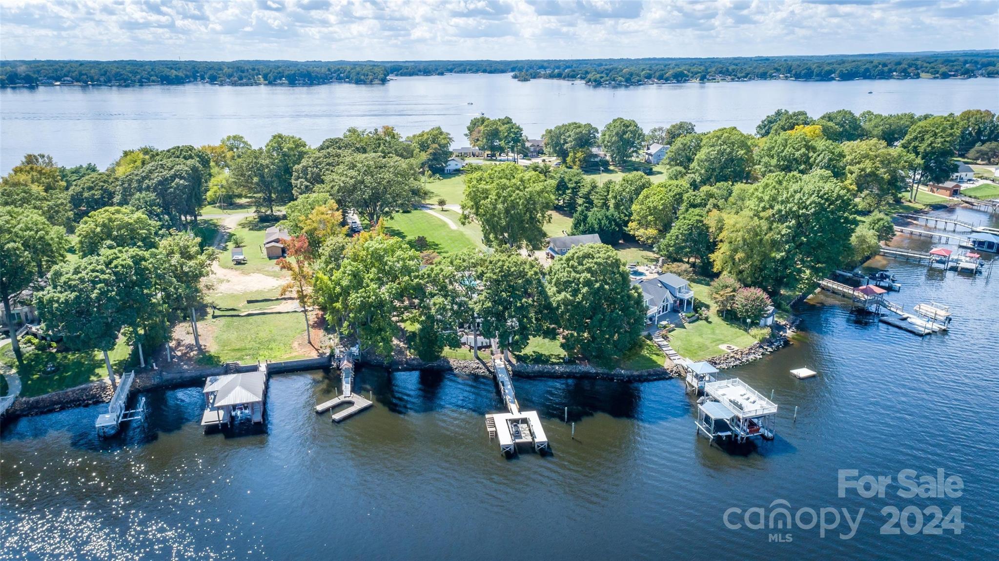 5032 Kiser Island Road