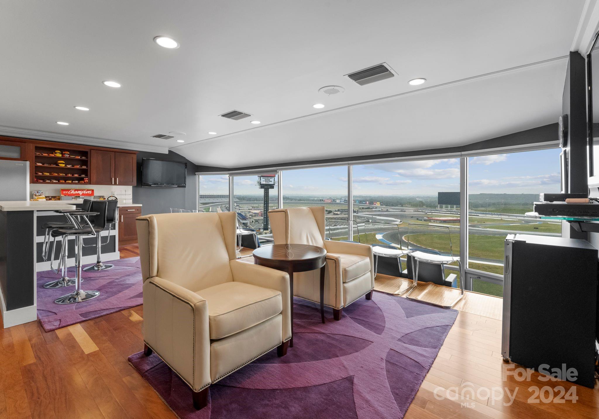 4721 Morehead Road Unit: 205
