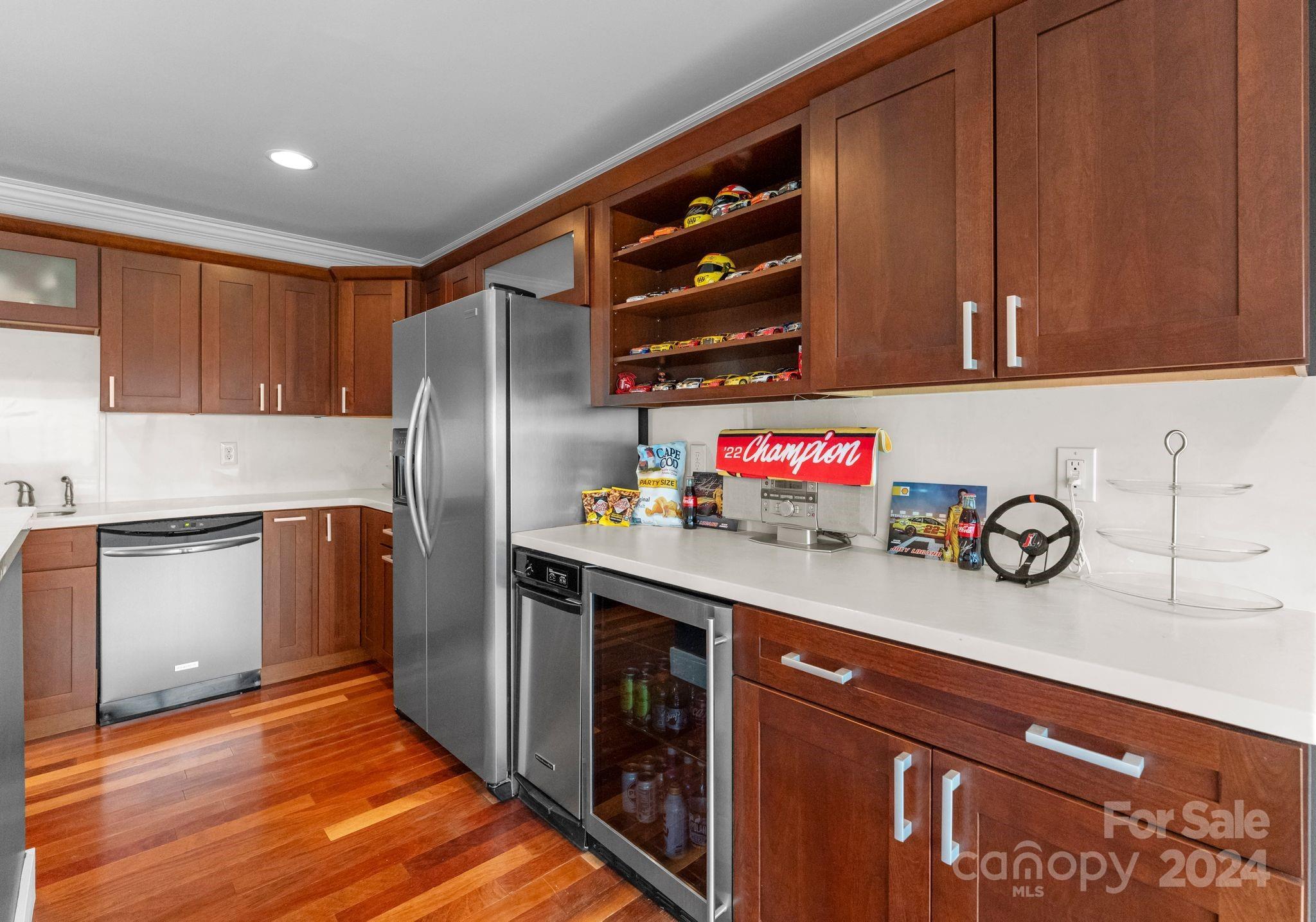 4721 Morehead Road Unit: 205