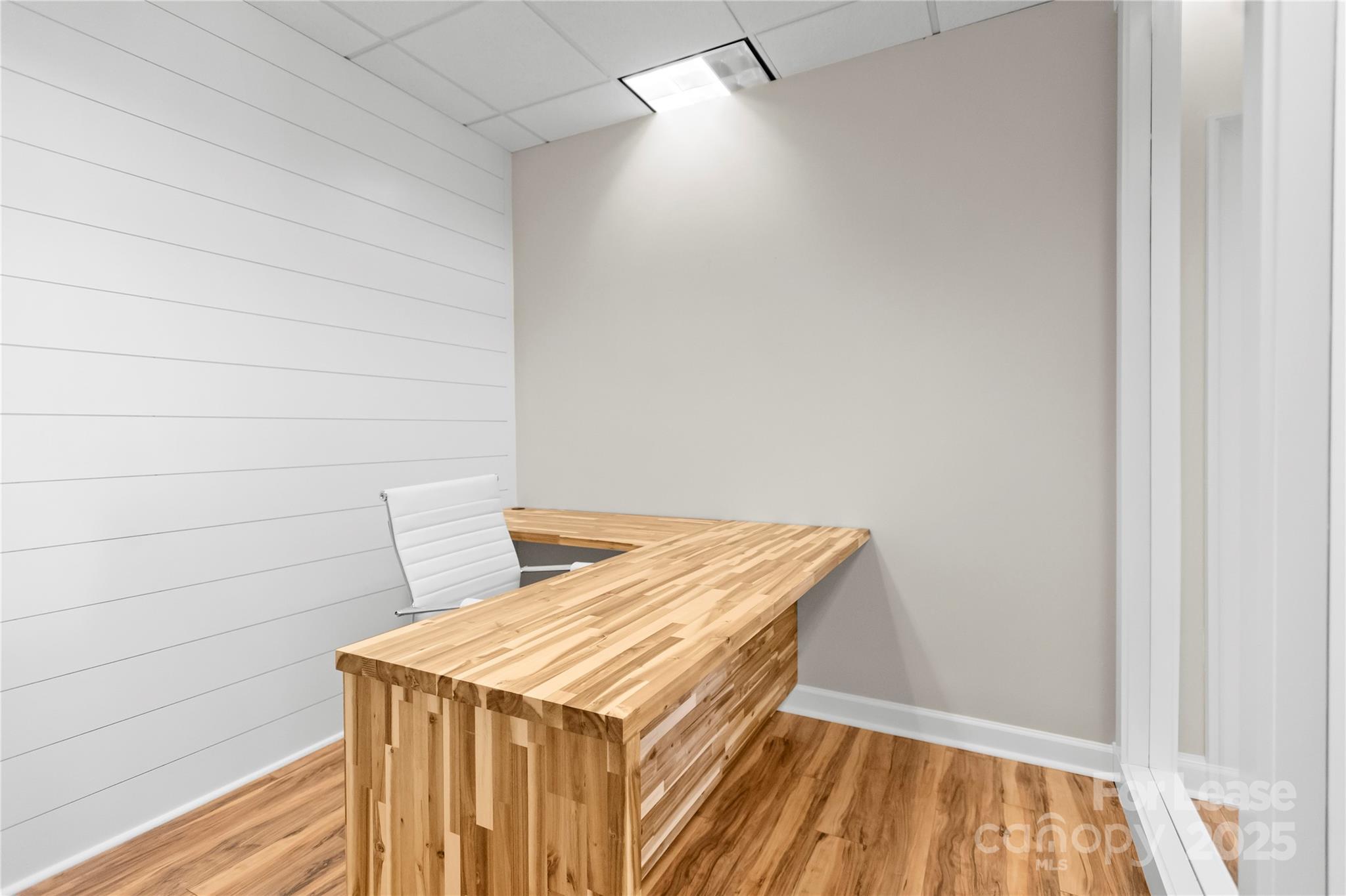 19810 W Catawba Avenue W Unit: Suite E2