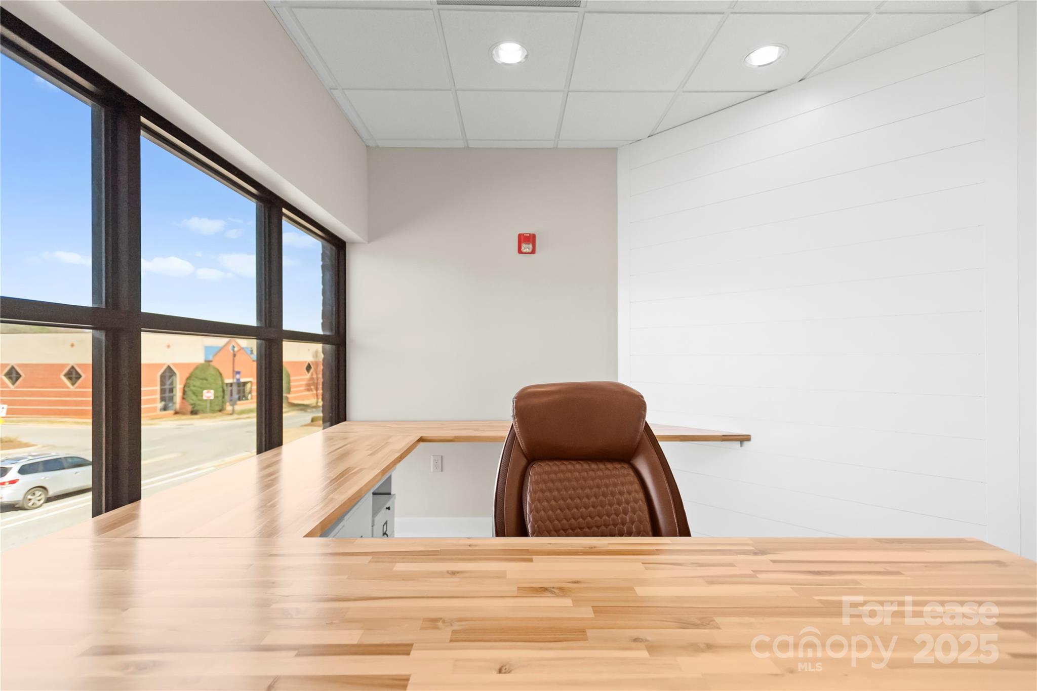 19810 W Catawba Avenue W Unit: Suite E2