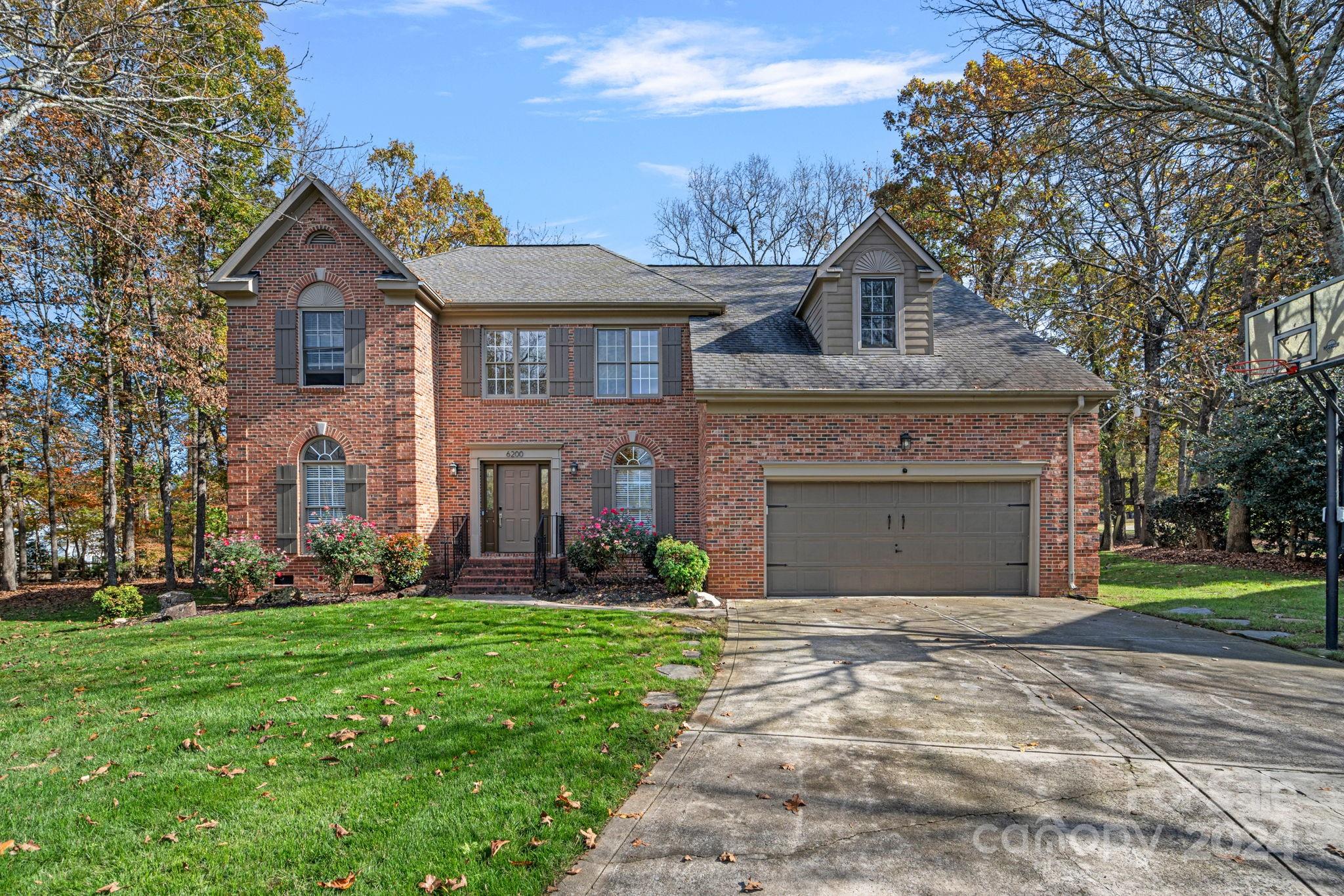 6200 Crestwick Court
