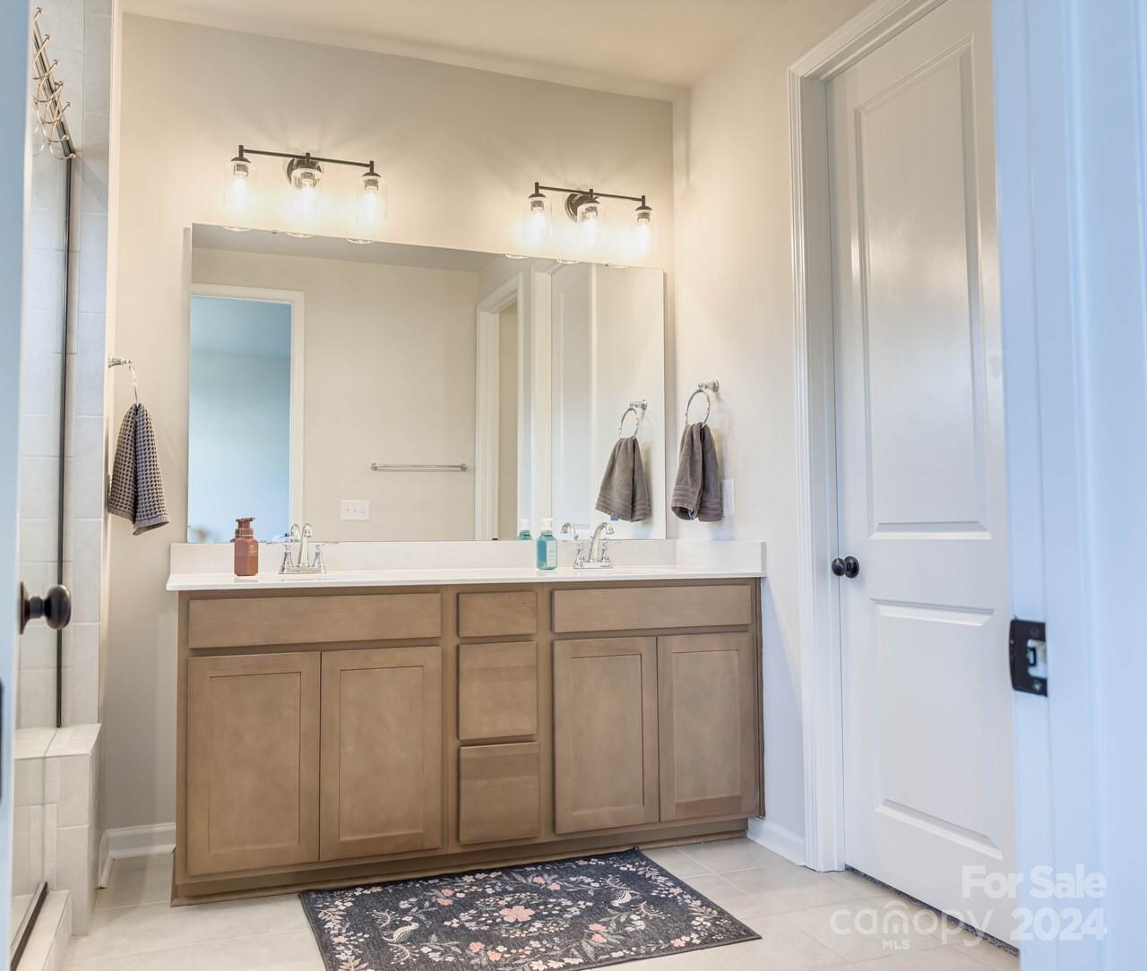 118 Berkeley Avenue Unit: C