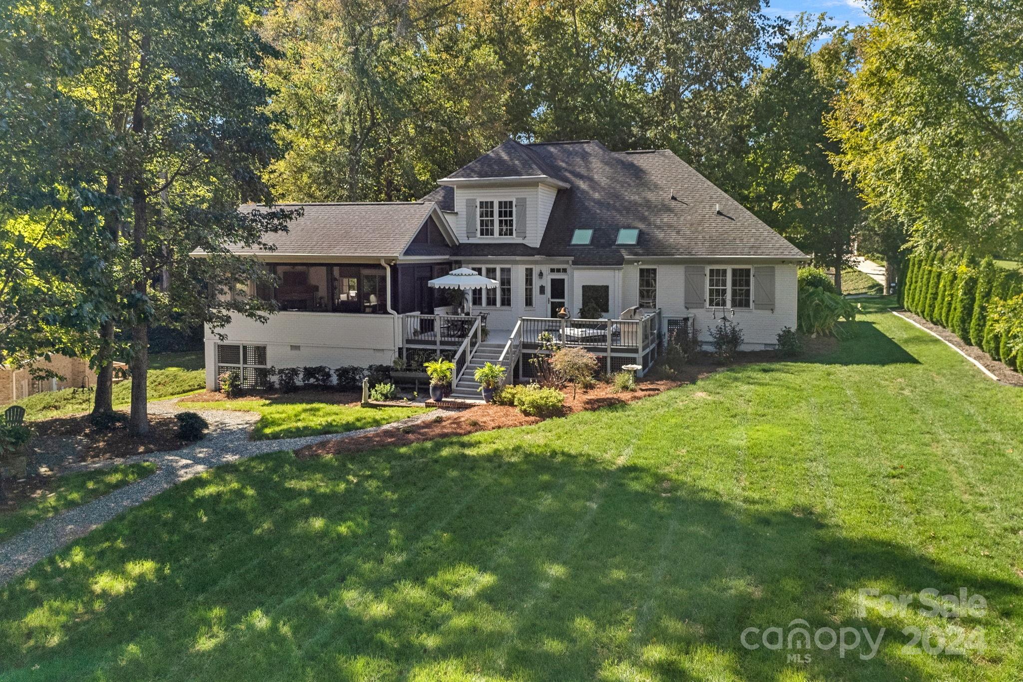 119 Cabana Drive