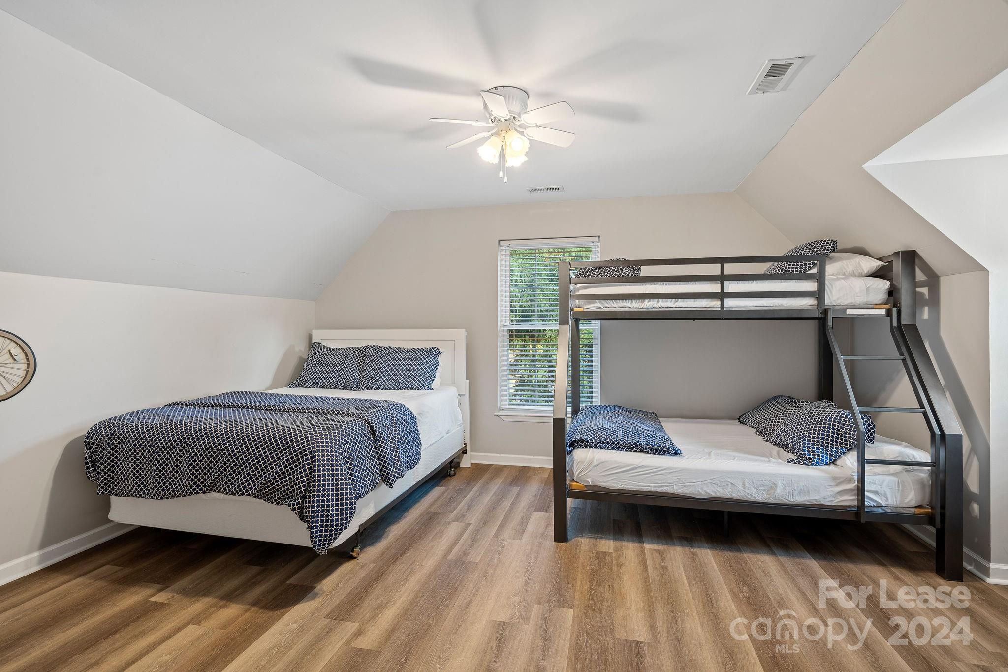 8276 Archies Point