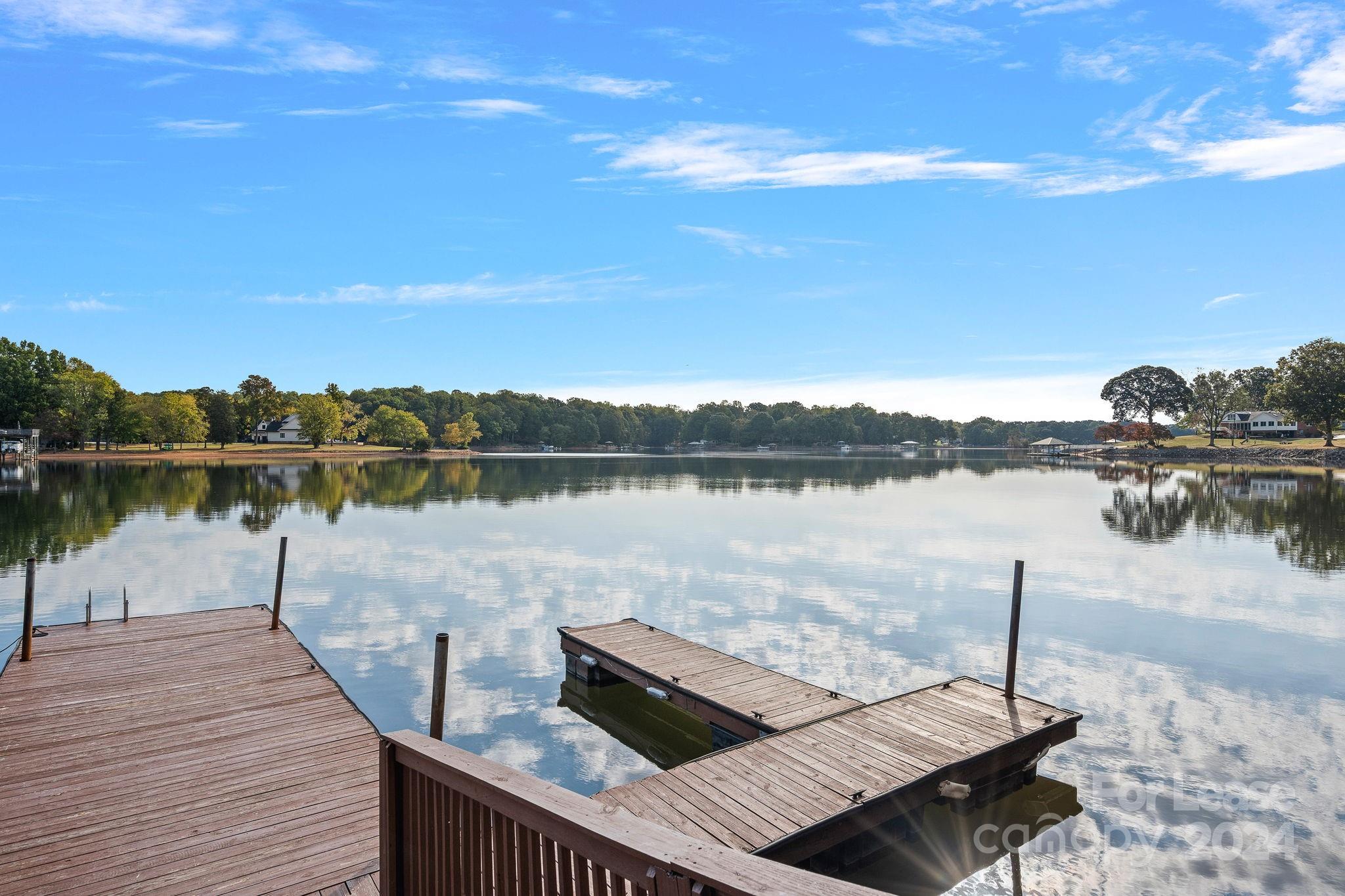 8276 Archies Point