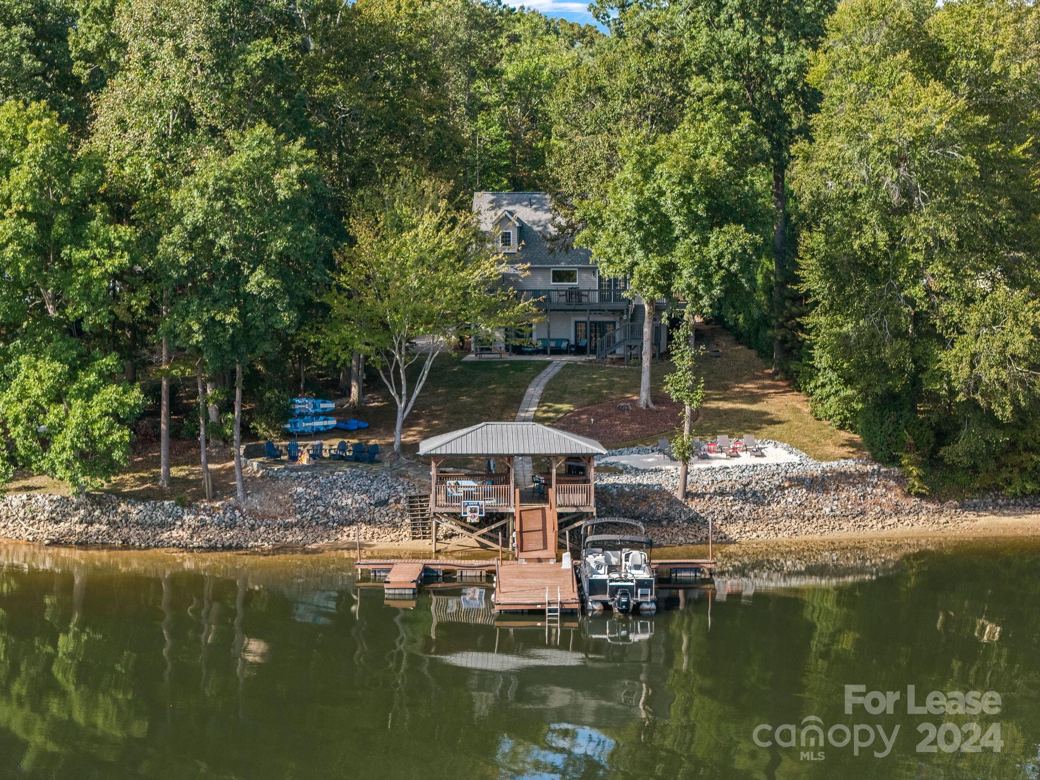8276 Archies Point