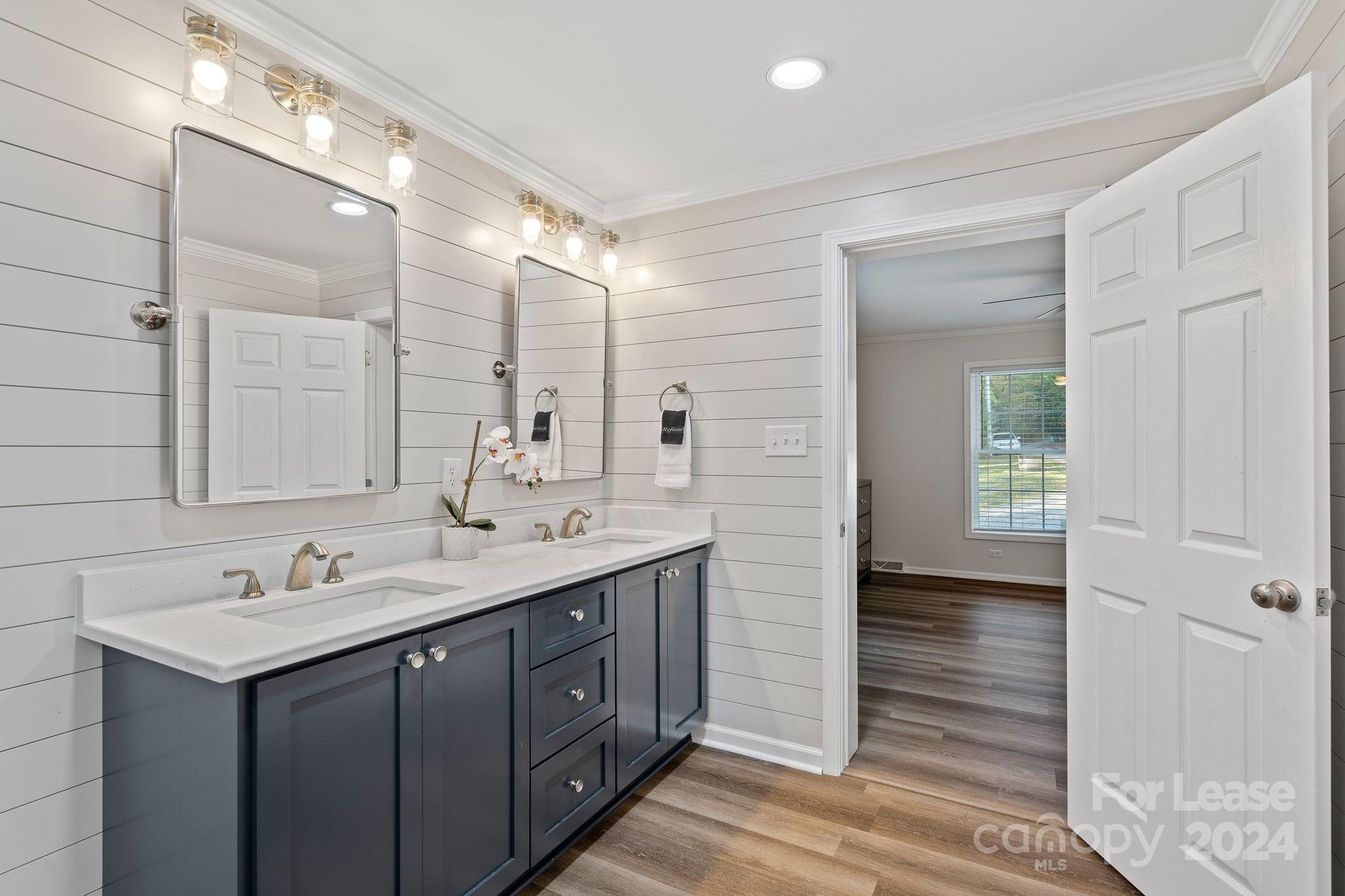 8276 Archies Point