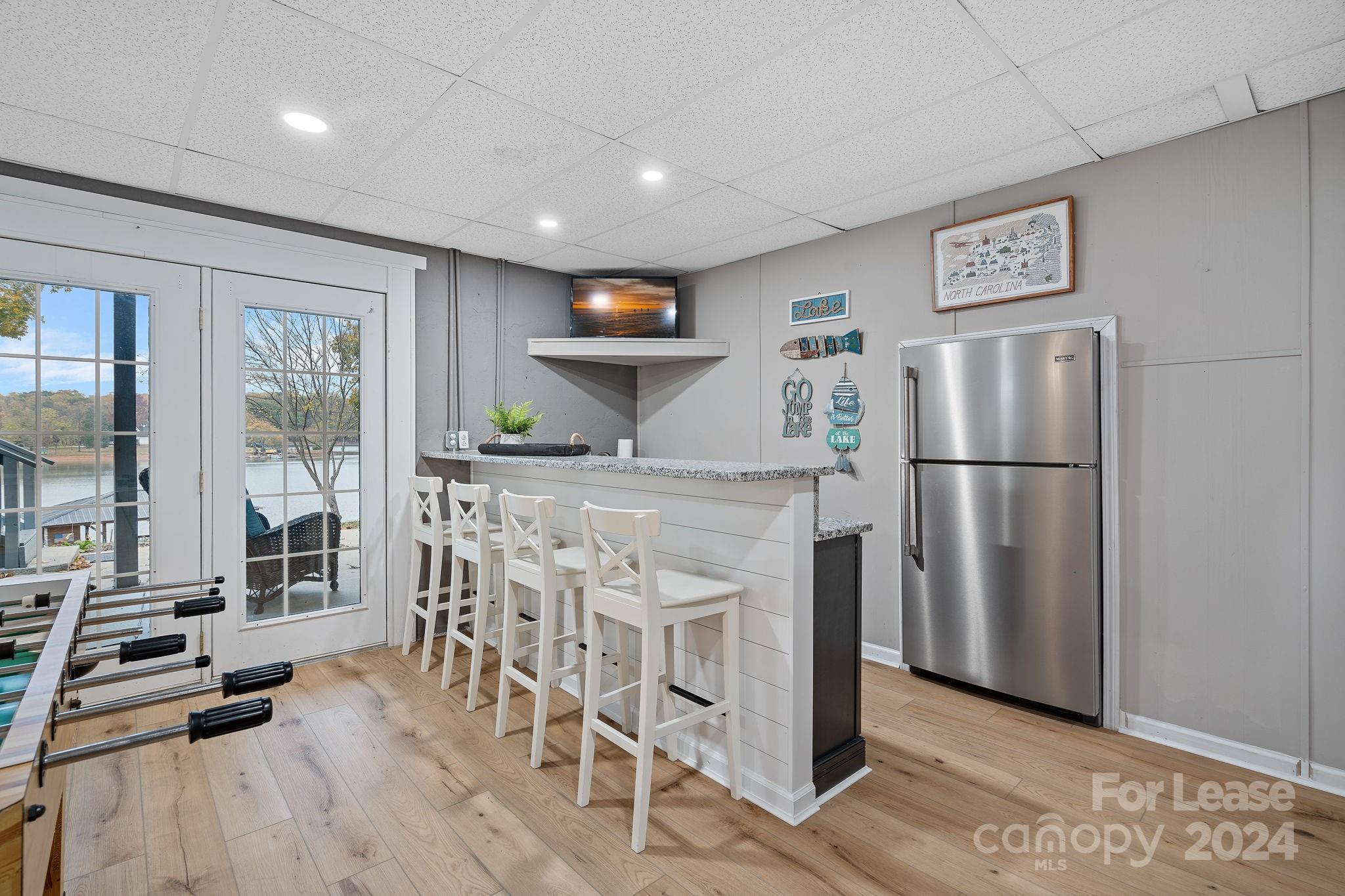 8276 Archies Point