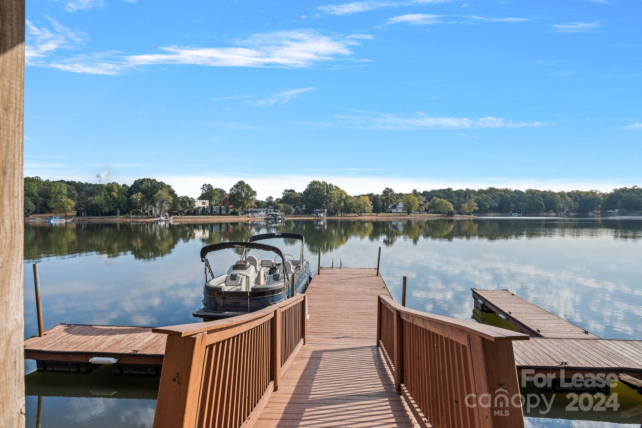 8276 Archies Point
