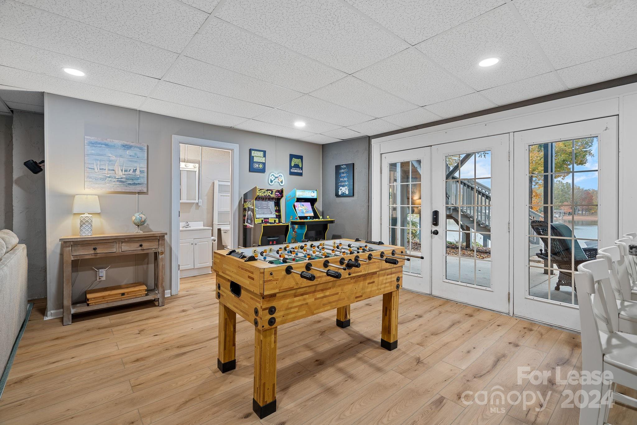 8276 Archies Point