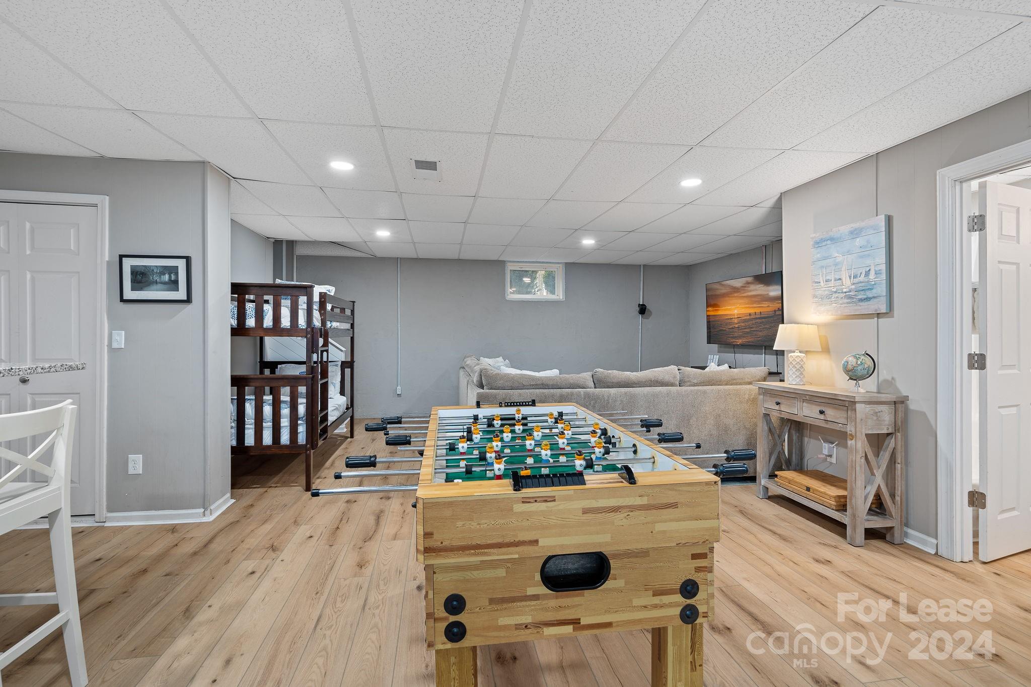 8276 Archies Point