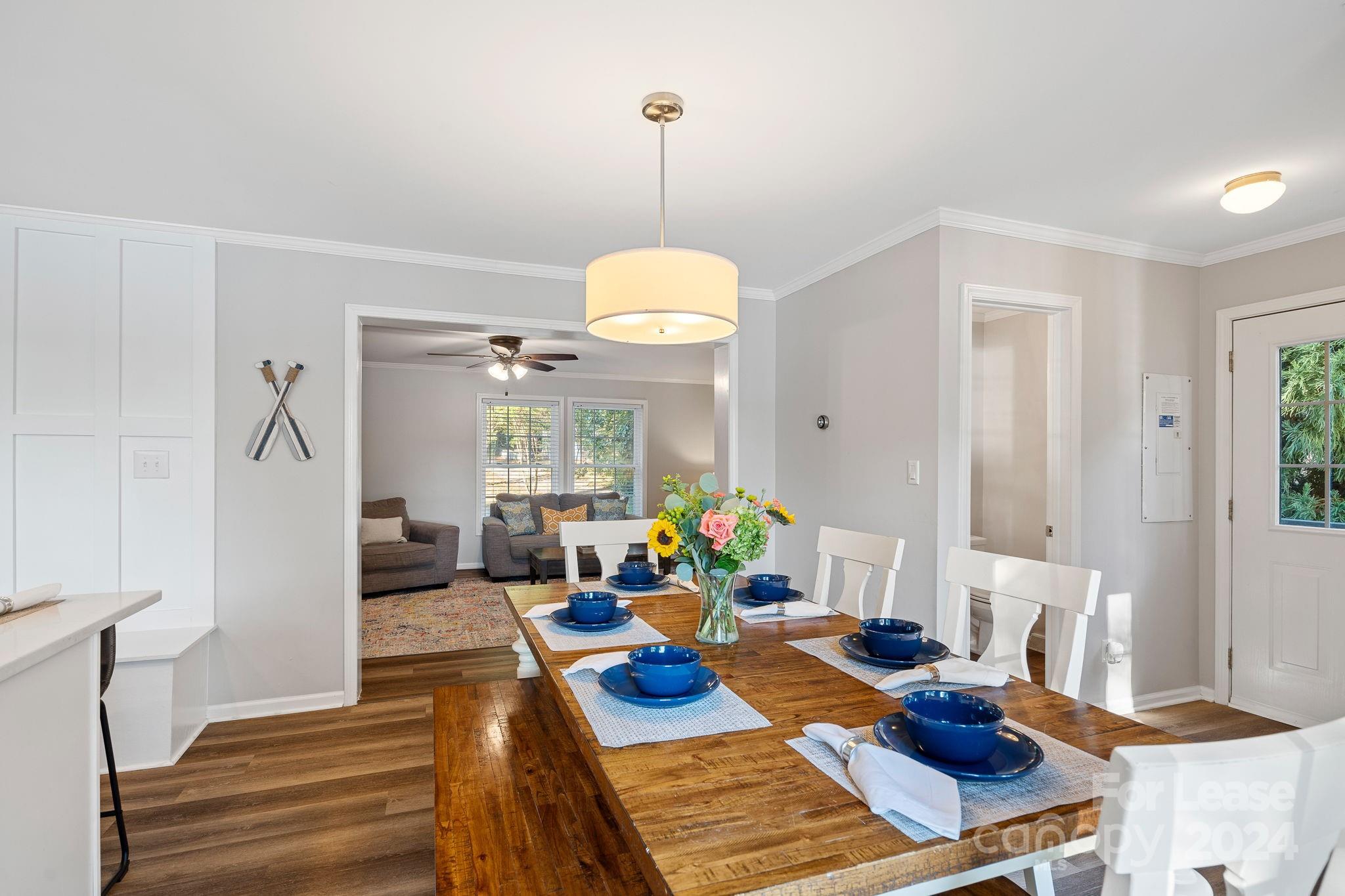8276 Archies Point
