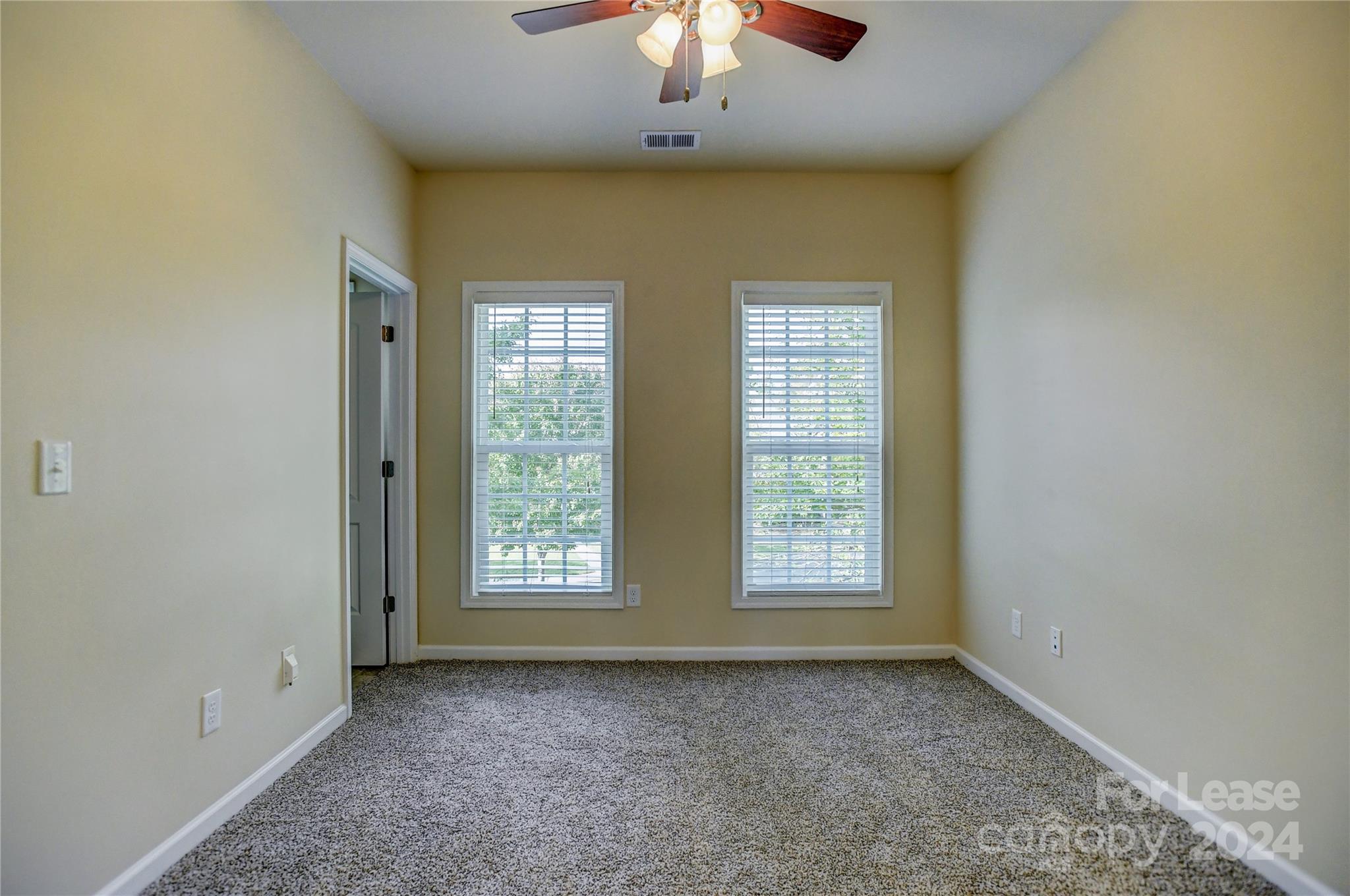 11177 Cedar Walk Lane