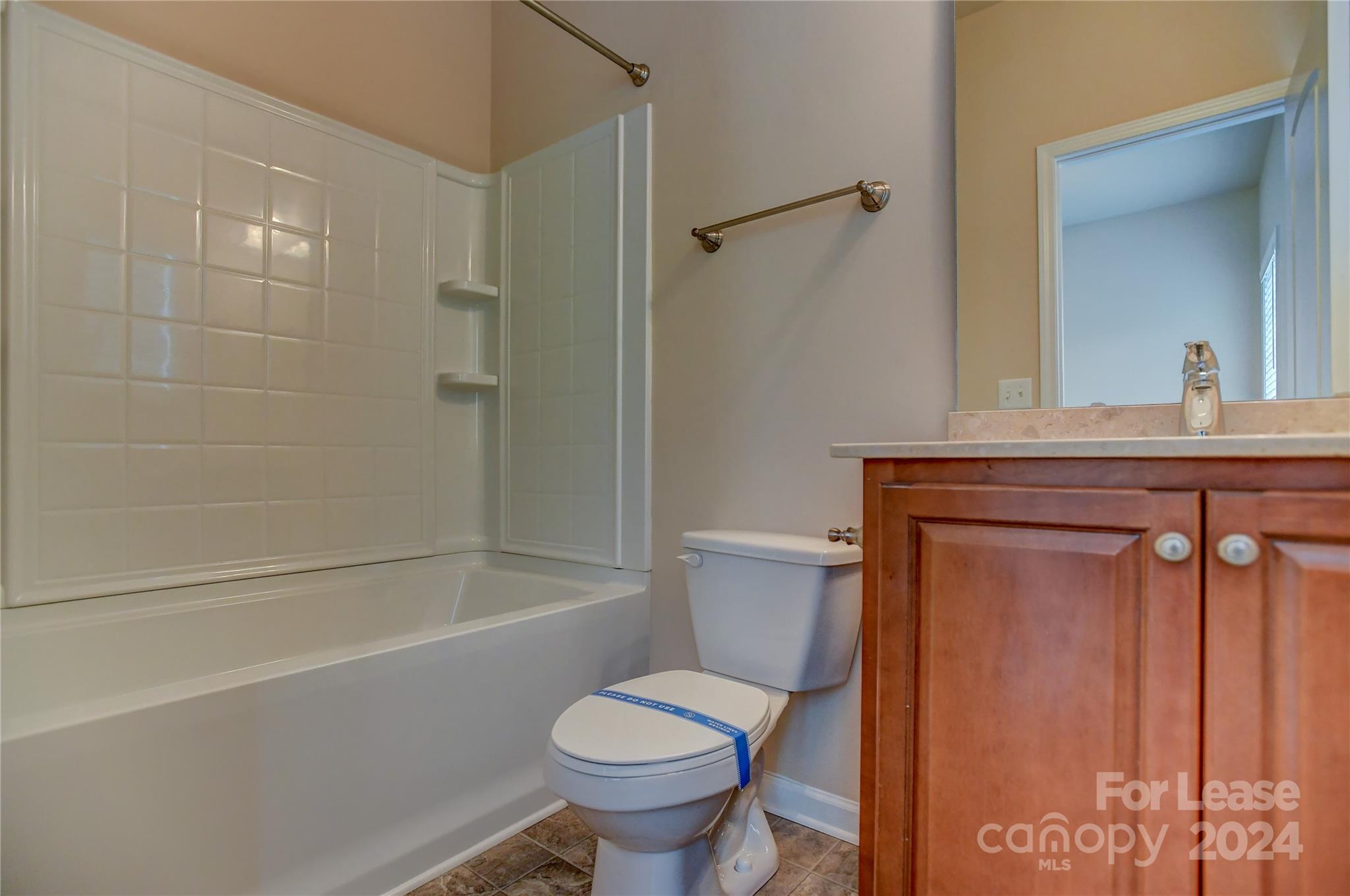 11177 Cedar Walk Lane