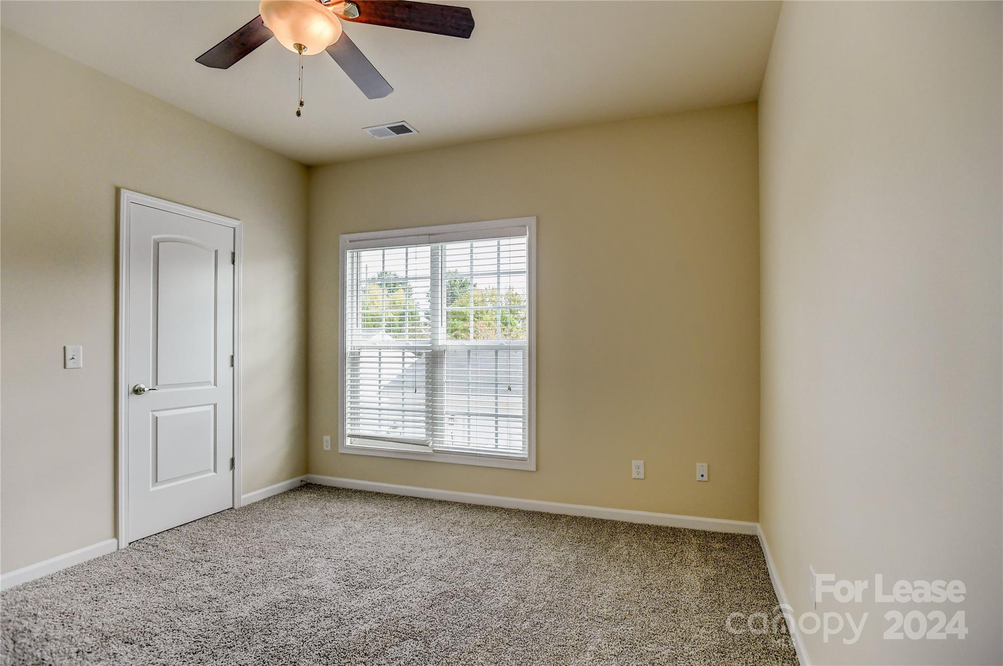 11177 Cedar Walk Lane