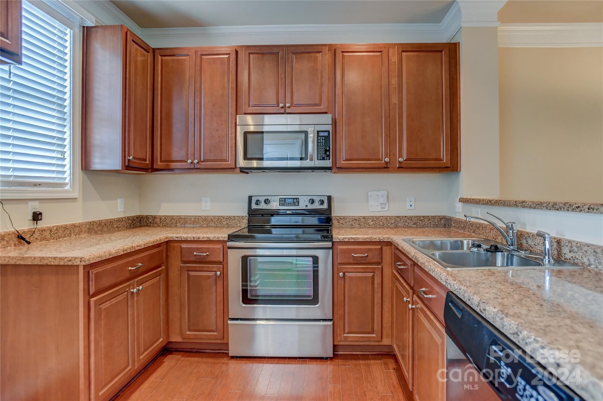 11177 Cedar Walk Lane