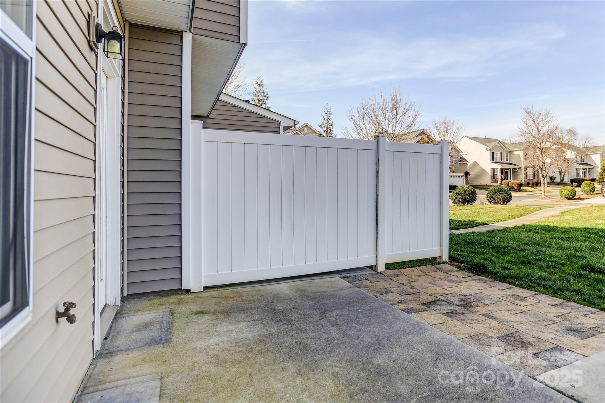 9411 Rosewood Meadow Lane