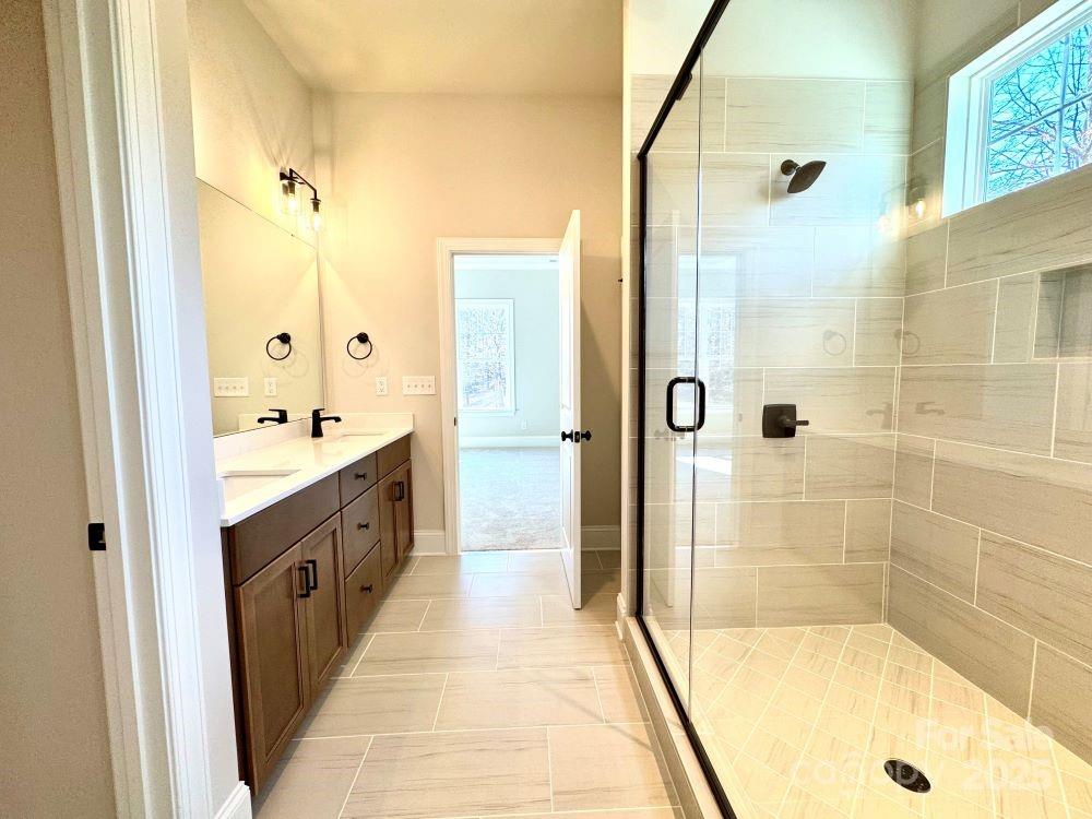 7667 Maple Bluff Lane Unit: 53