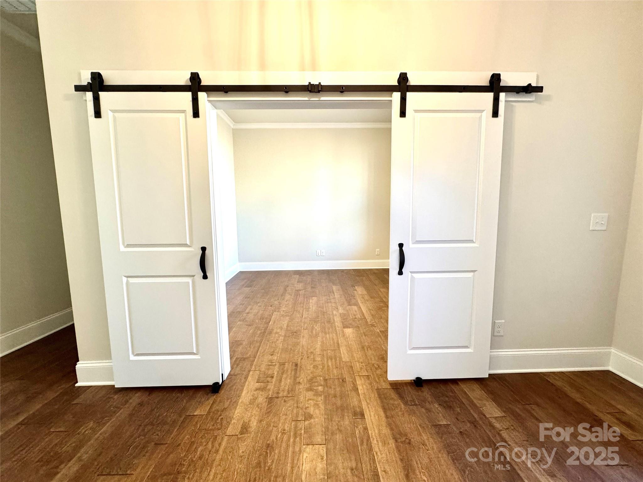 7667 Maple Bluff Lane Unit: 53