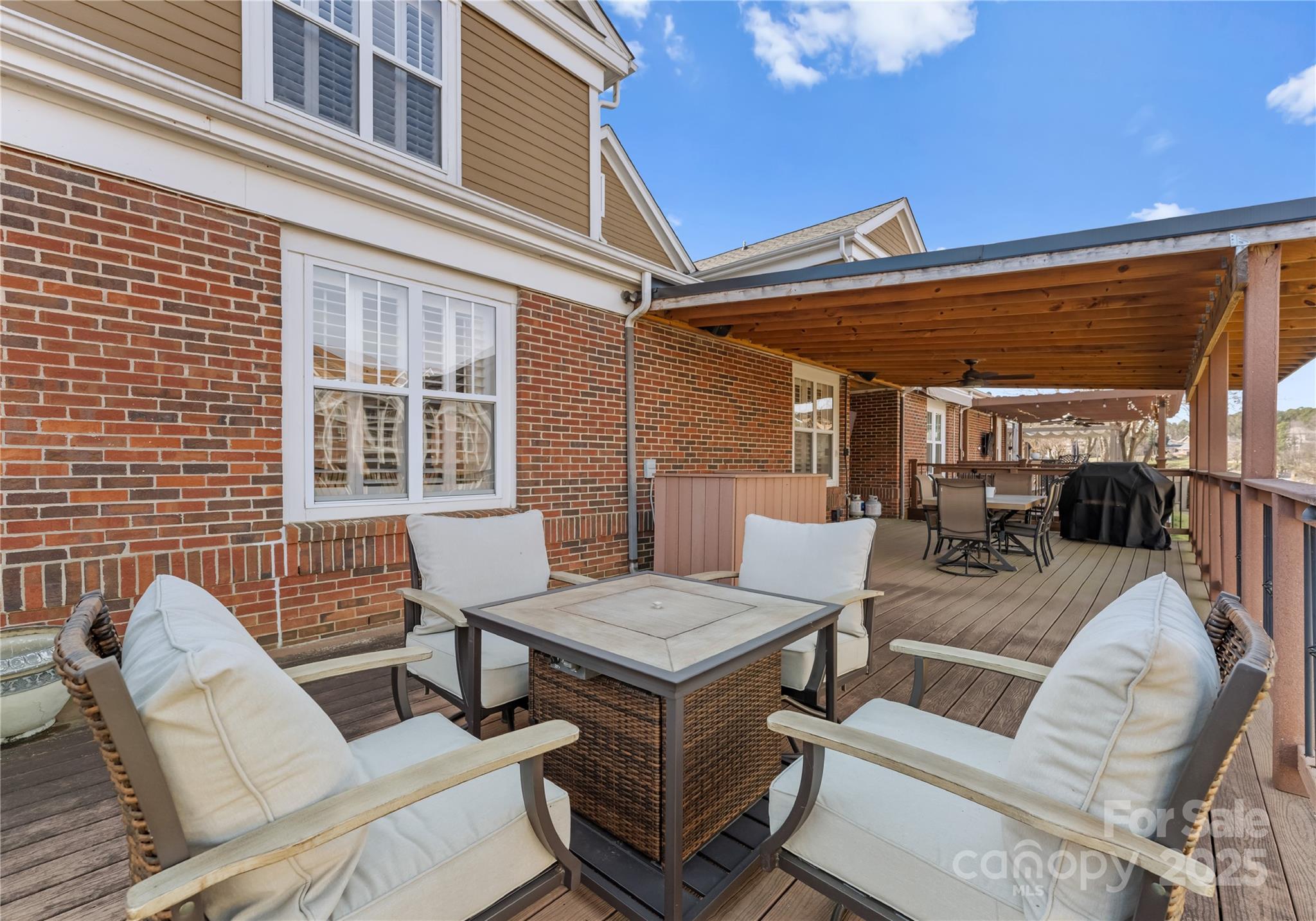 18409 Harborside Drive