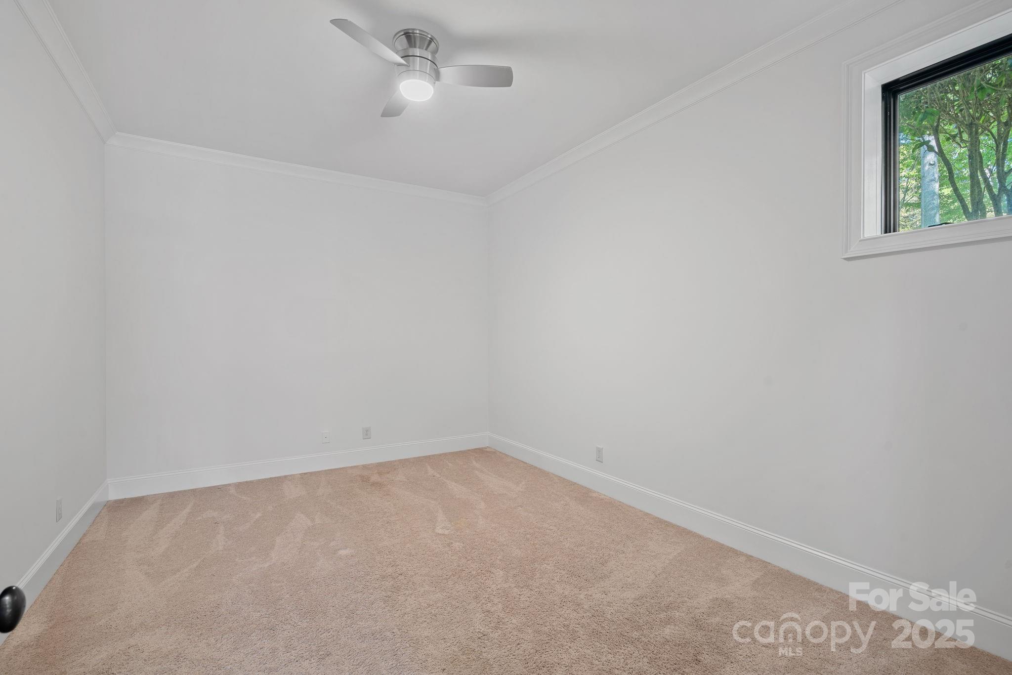 4786 Heather Lane