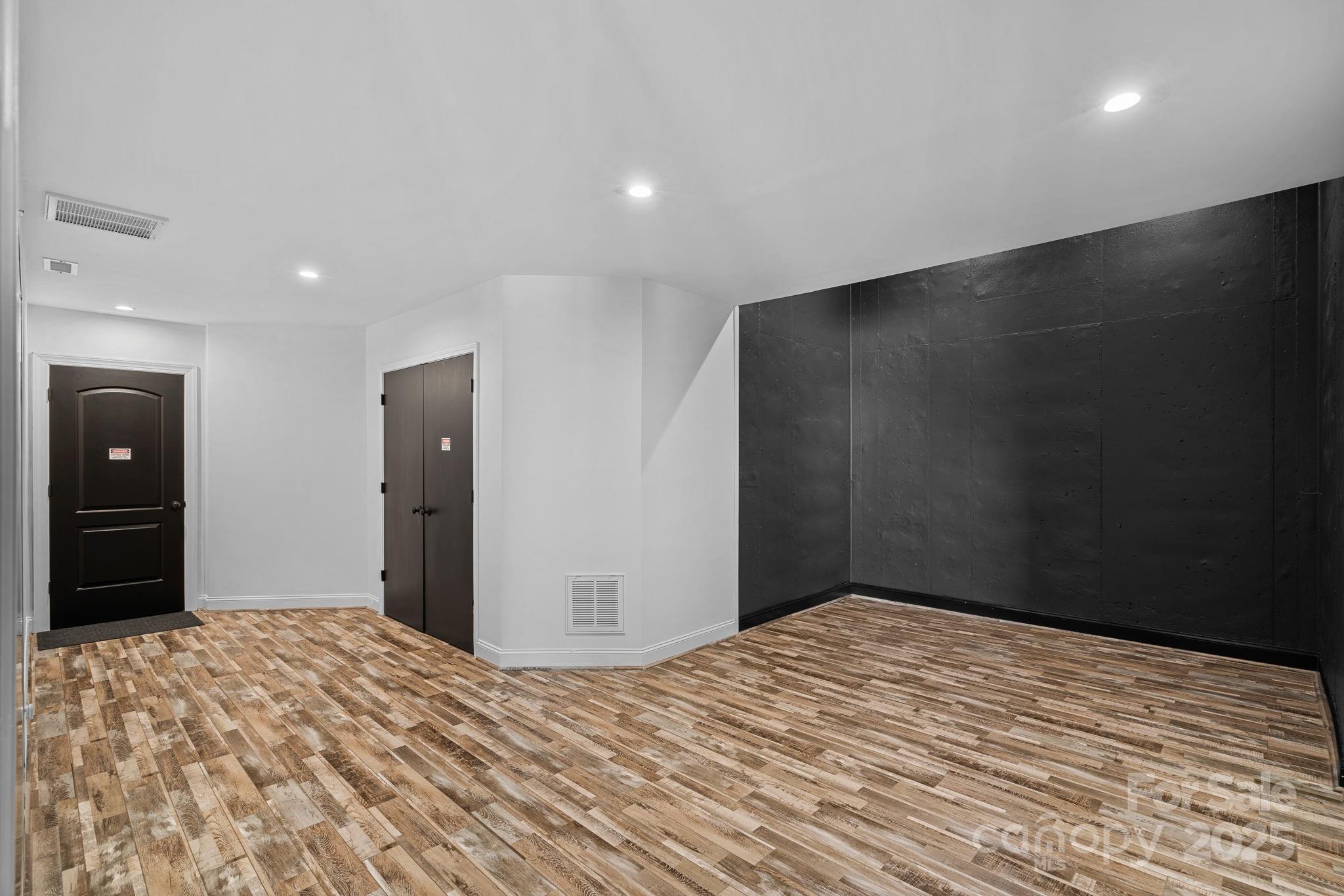 4786 Heather Lane
