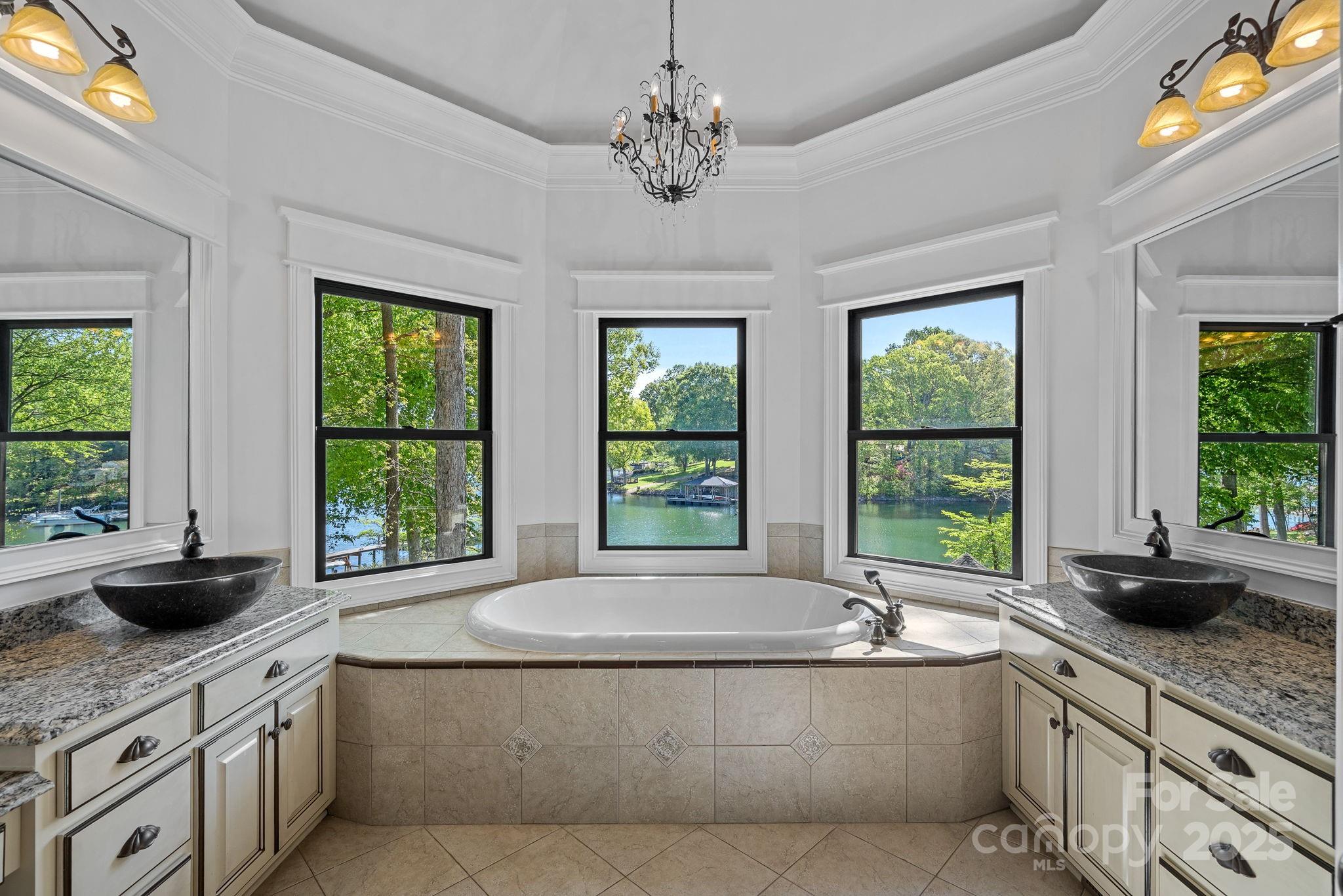 4786 Heather Lane