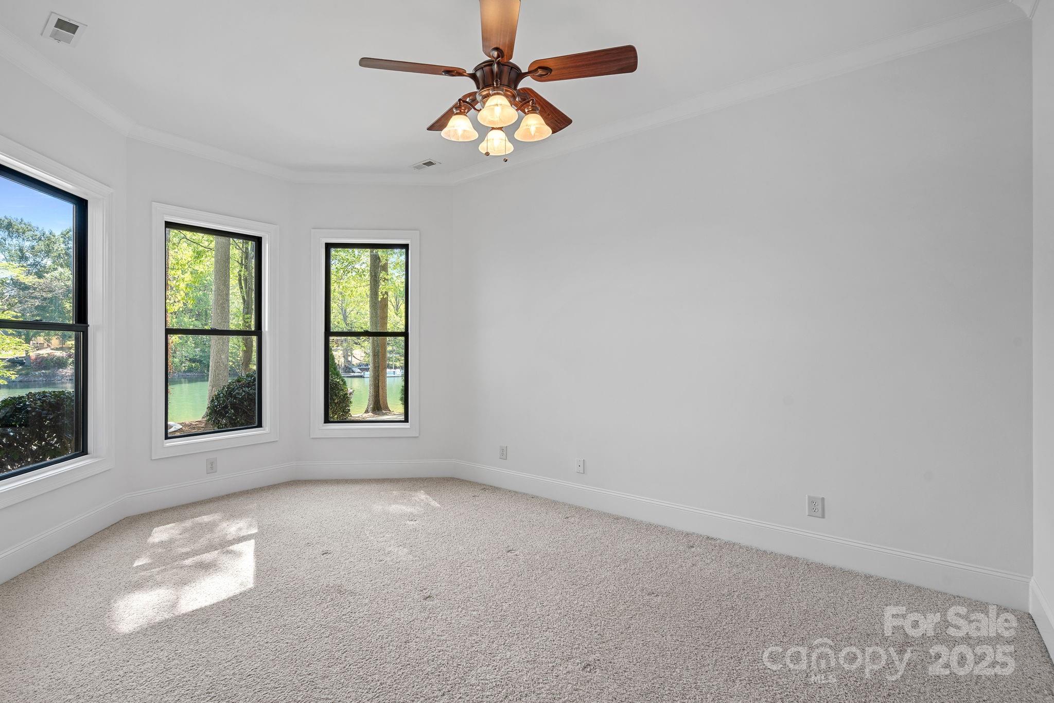 4786 Heather Lane