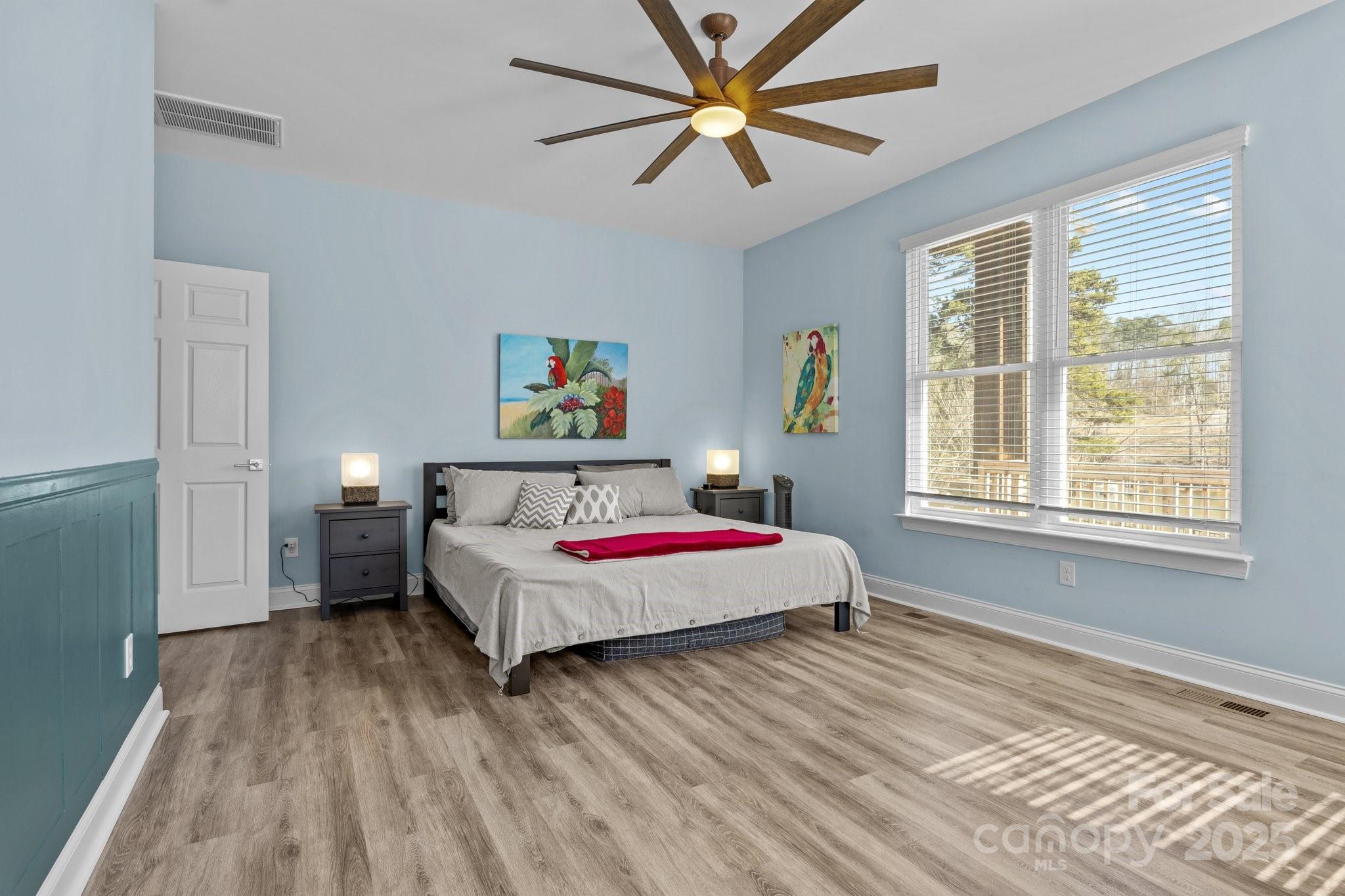 3907 Reid Circle