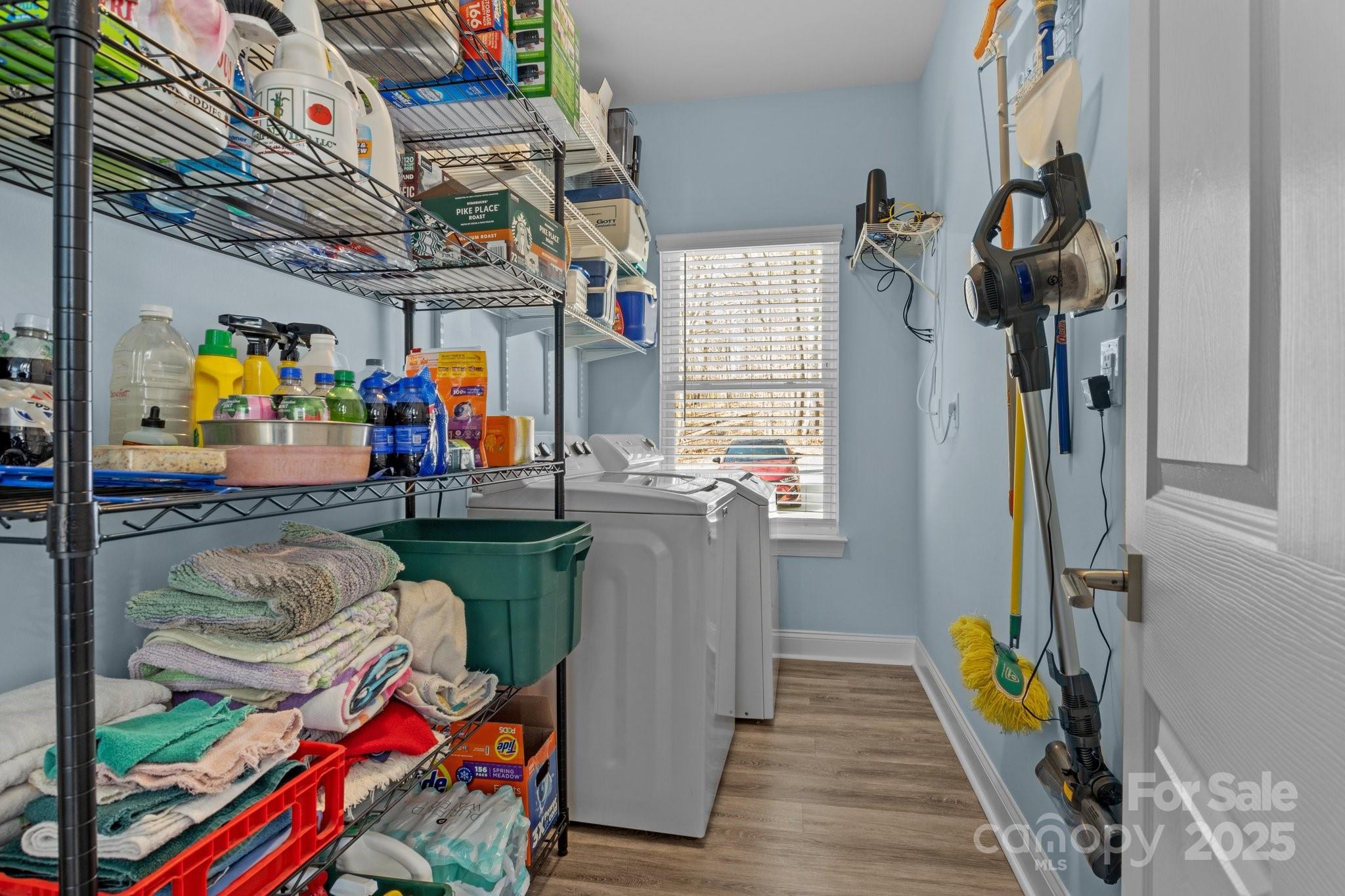 3907 Reid Circle