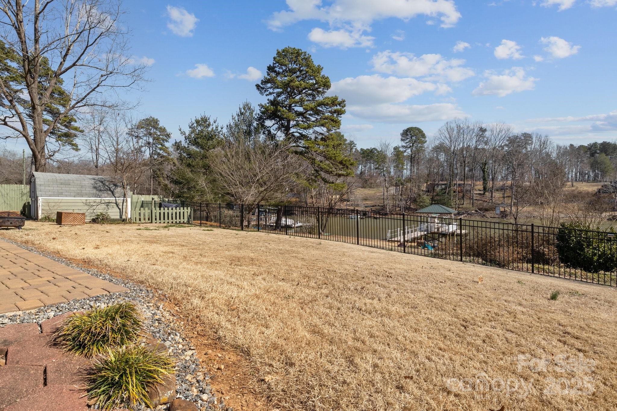 3907 Reid Circle