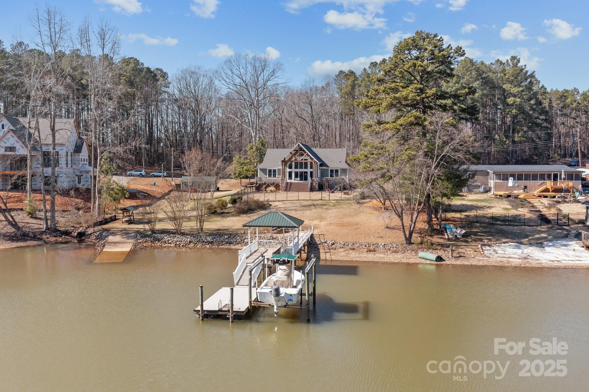 3907 Reid Circle