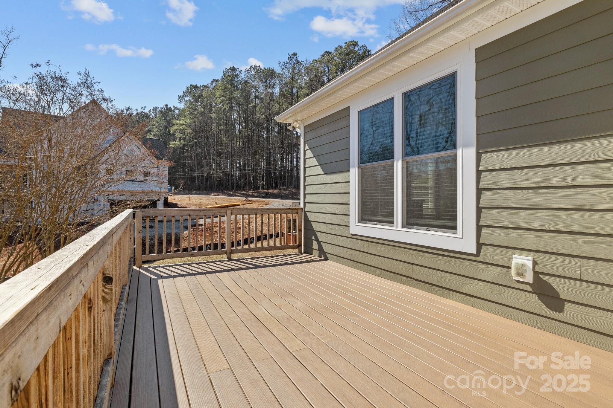 3907 Reid Circle