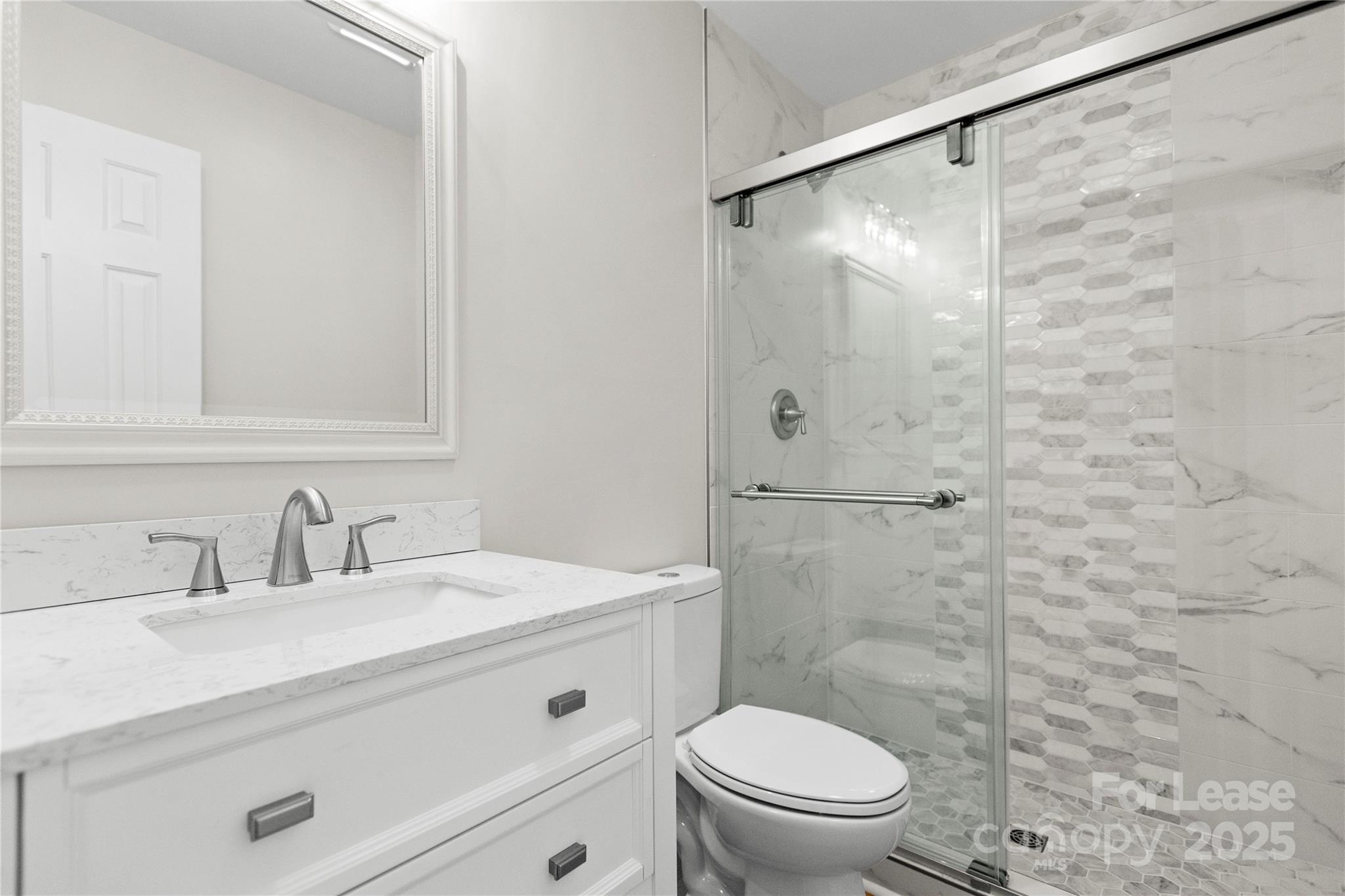 280 Lakeview Shores Loop