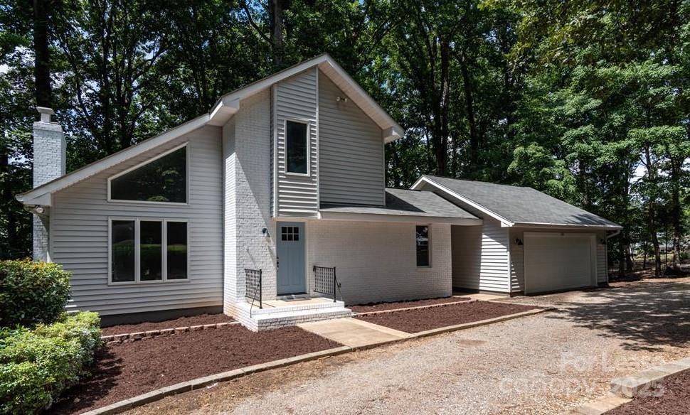 280 Lakeview Shores Loop