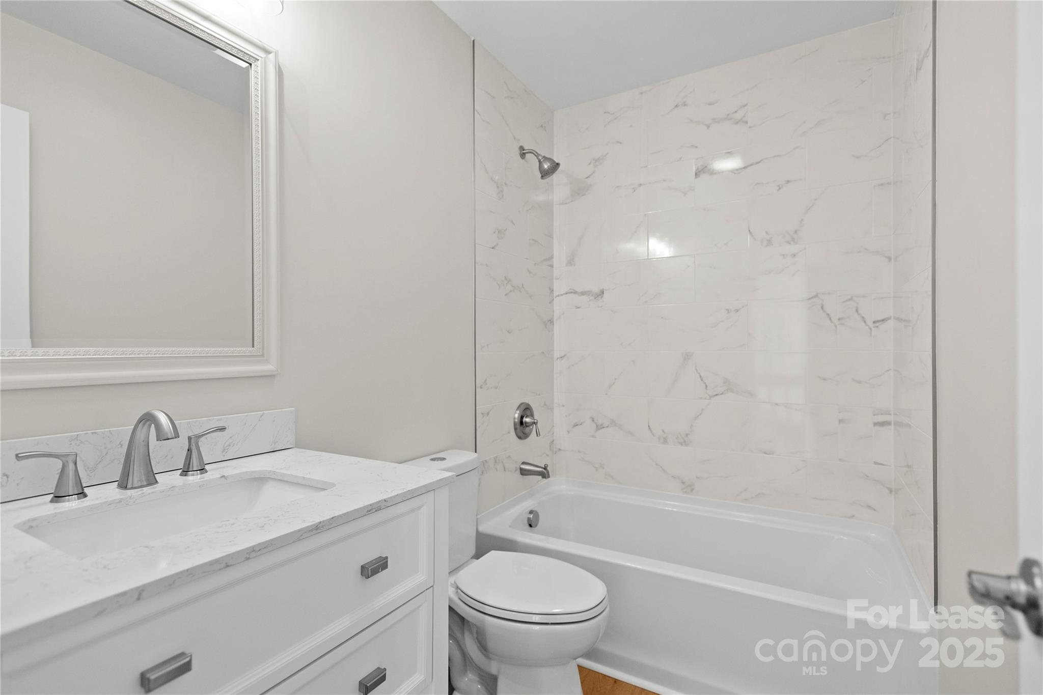 280 Lakeview Shores Loop