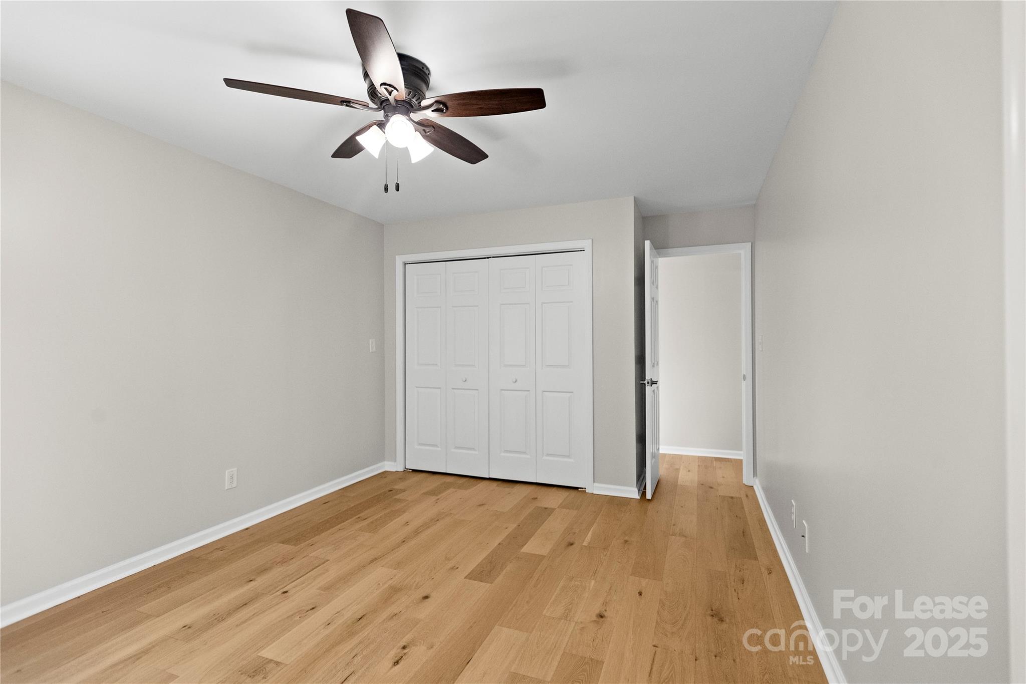 280 Lakeview Shores Loop