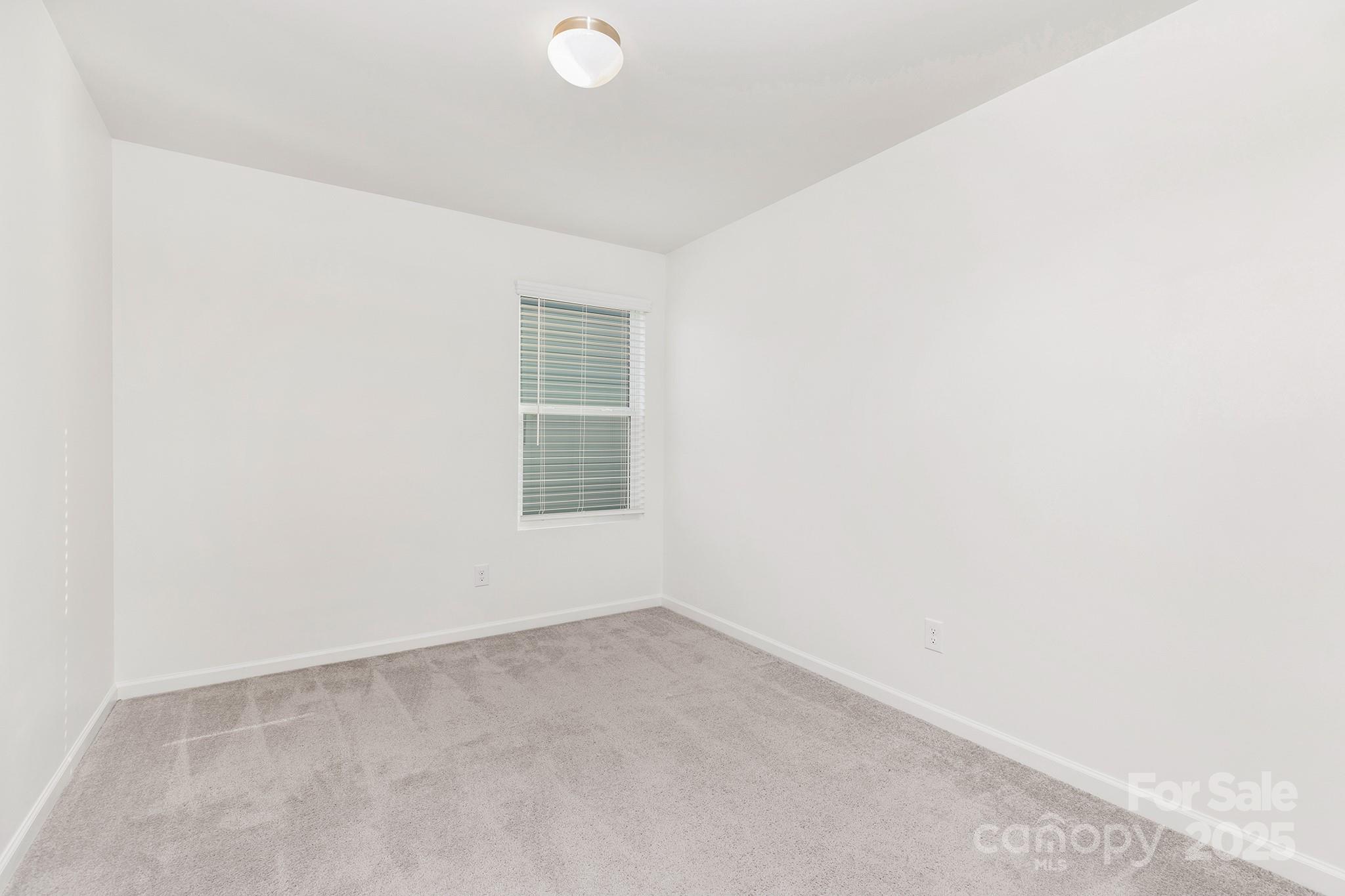 165 Clove Hitch Drive Unit: I281
