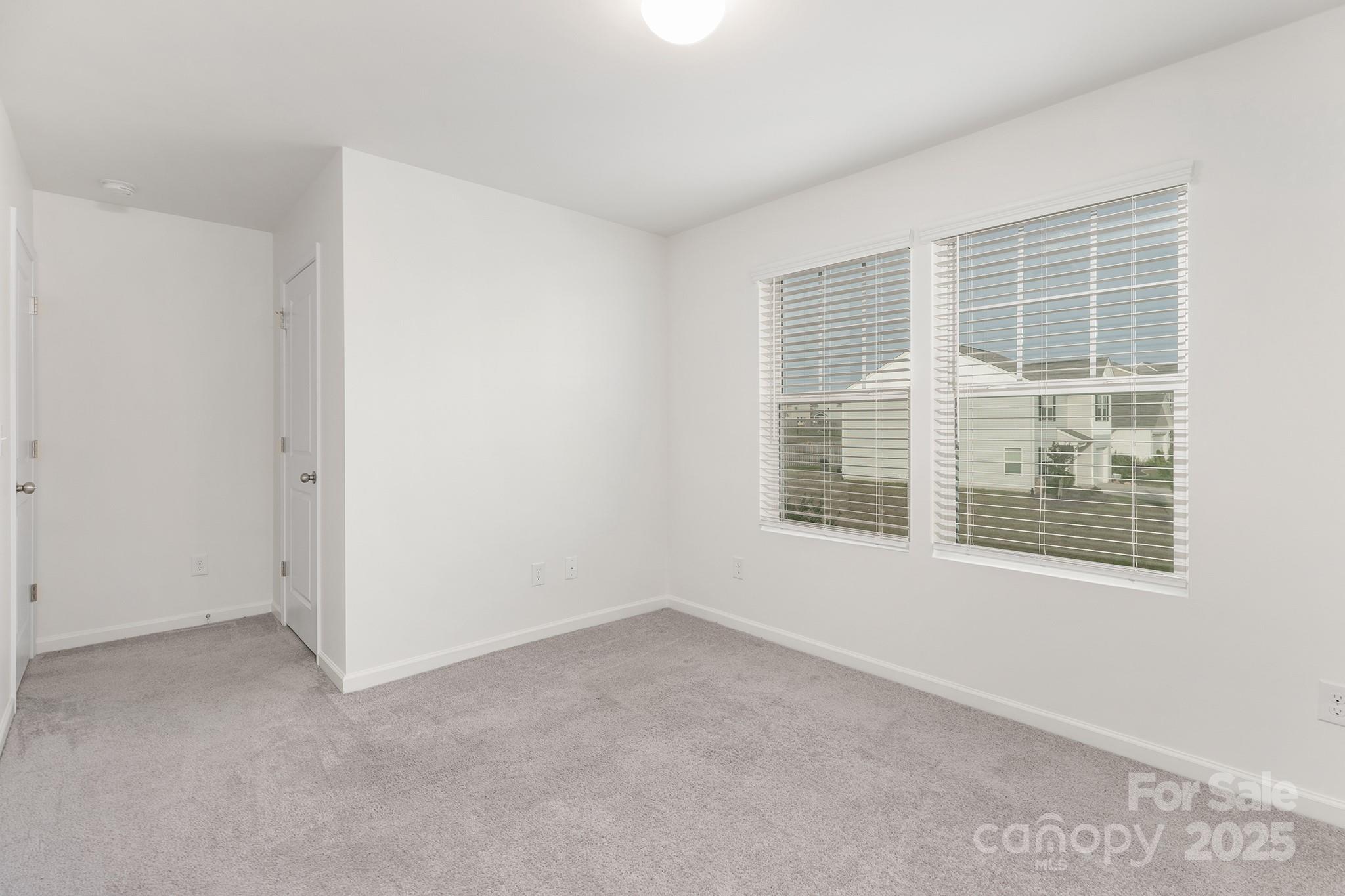 165 Clove Hitch Drive Unit: I281