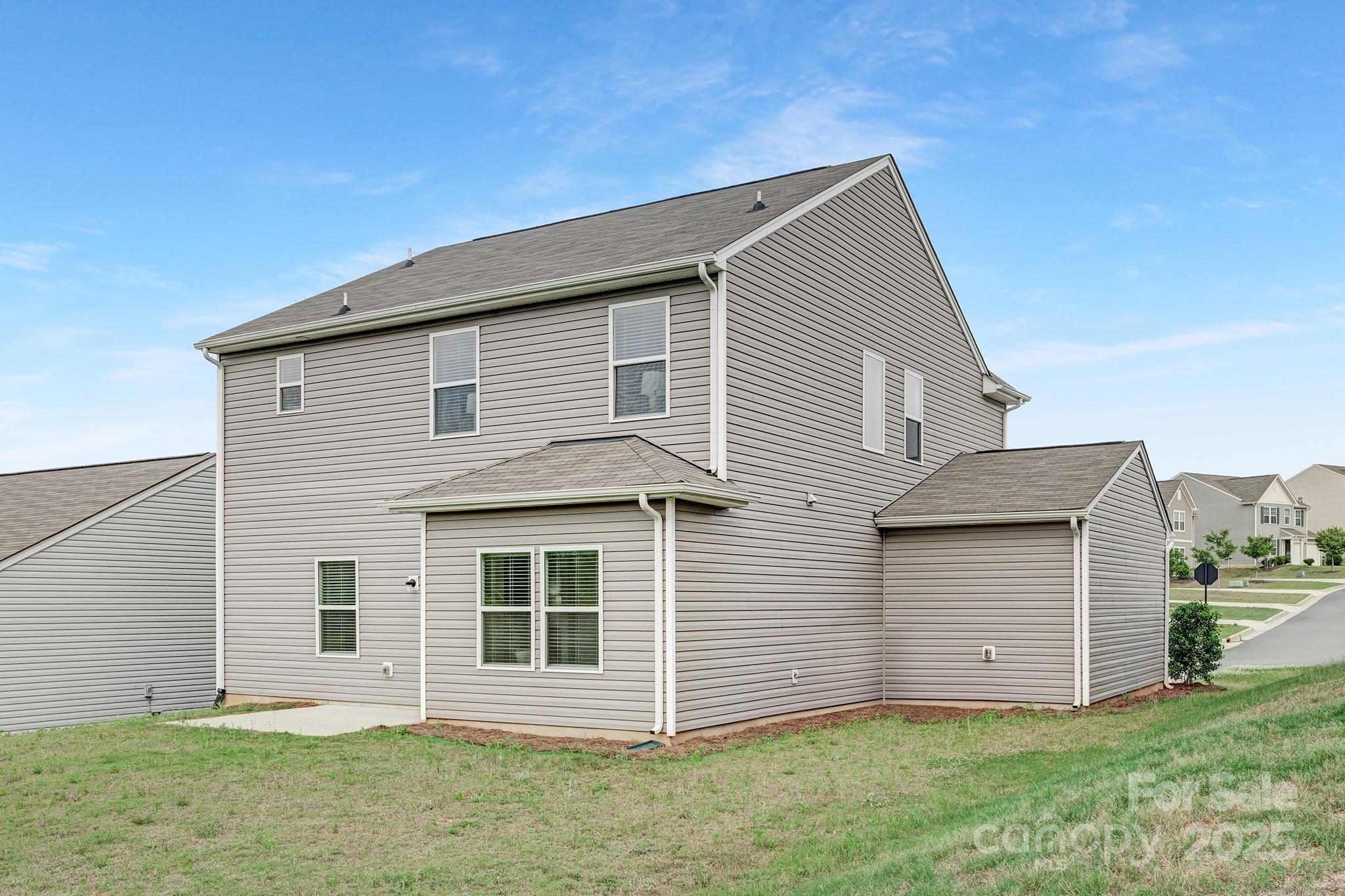 165 Clove Hitch Drive Unit: I281