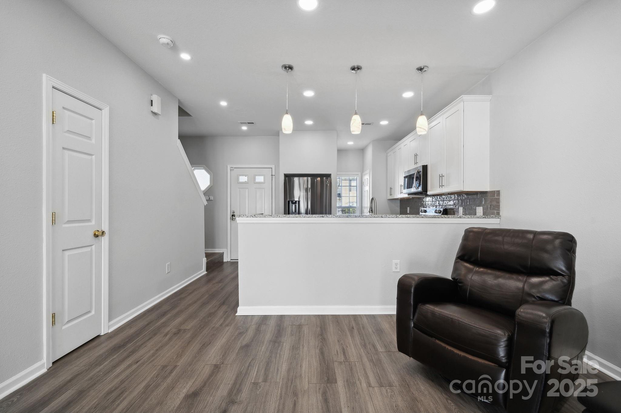 4211 Center Place Drive
