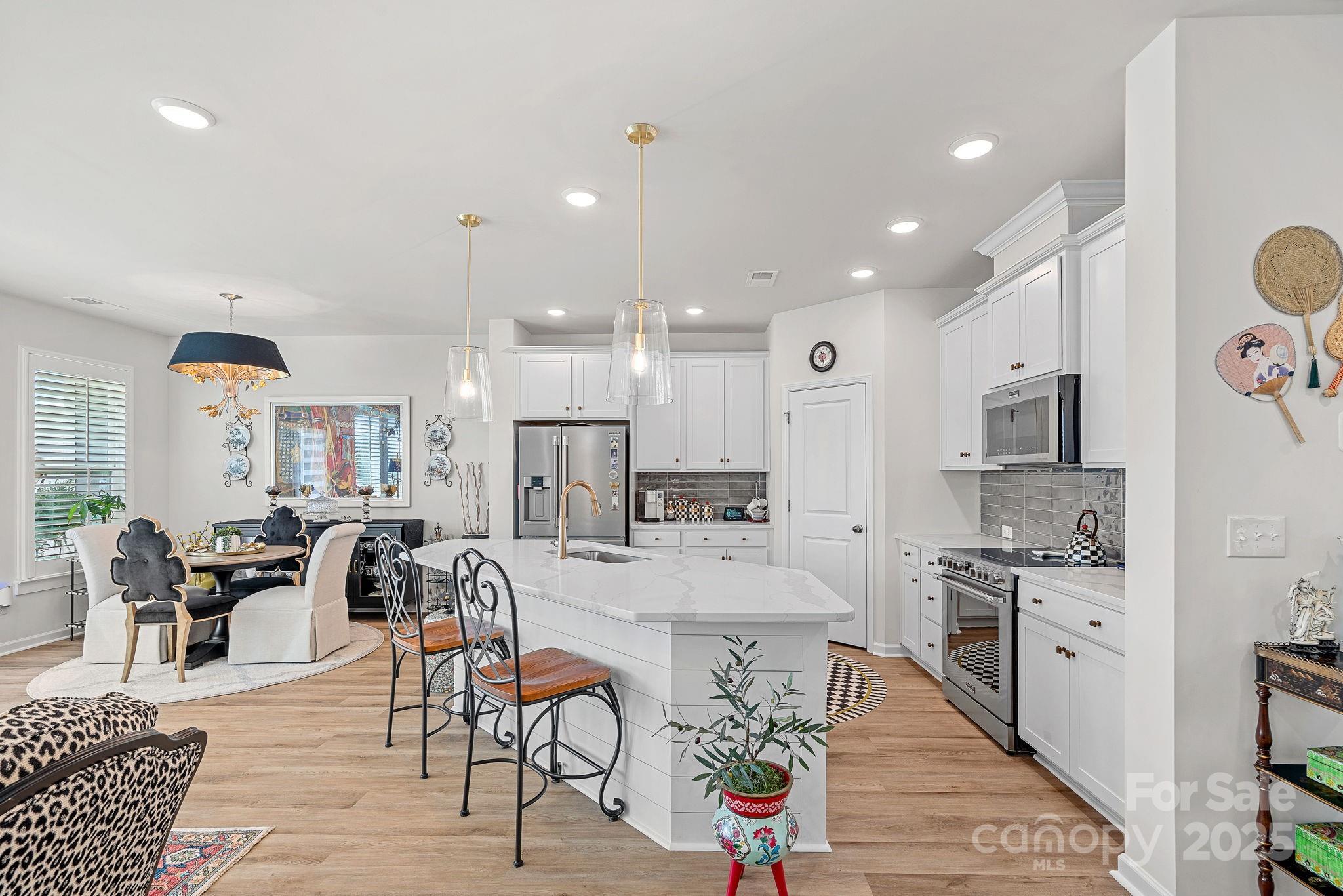 420 Quartz Hill Way
