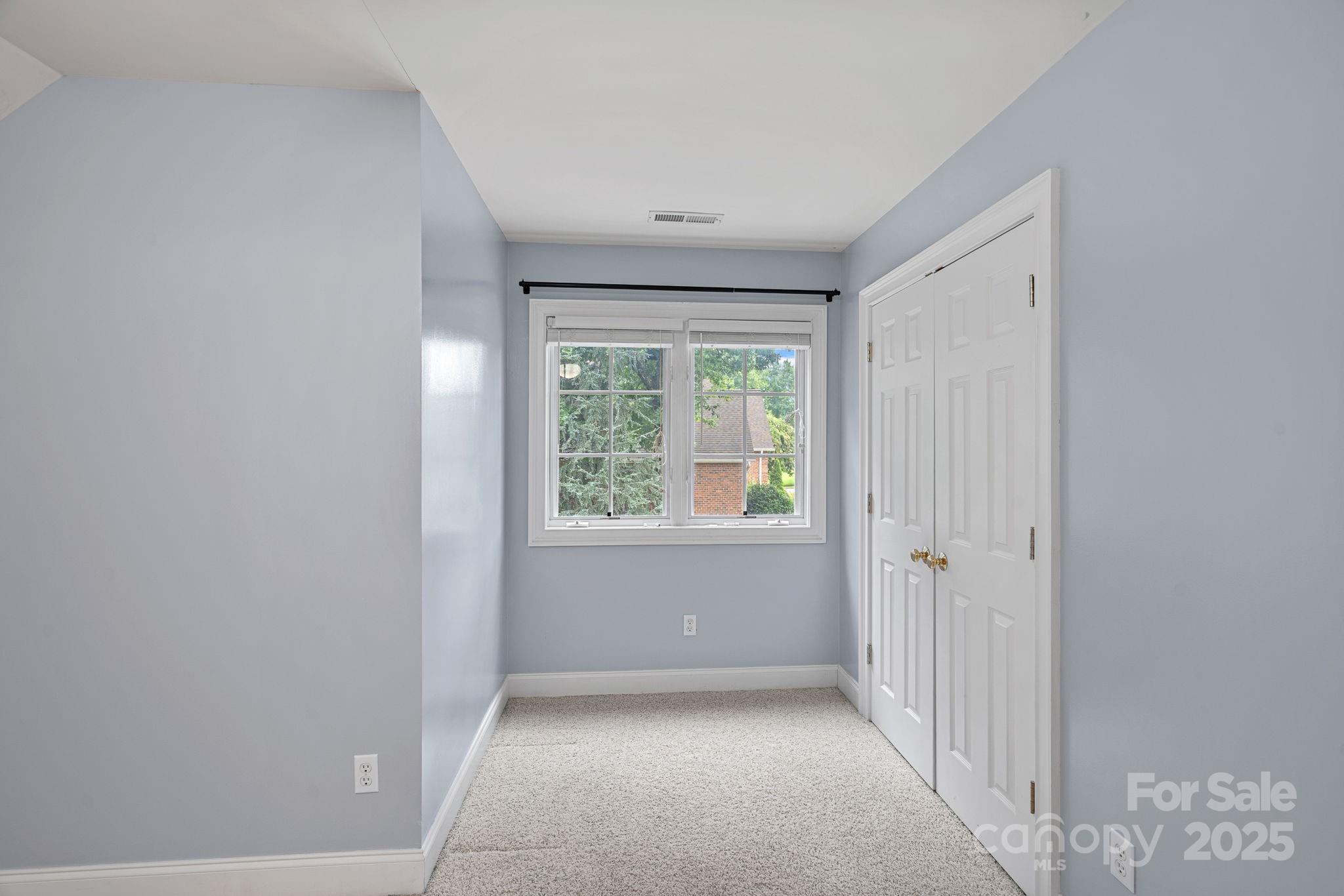 123 Golden Oak Drive