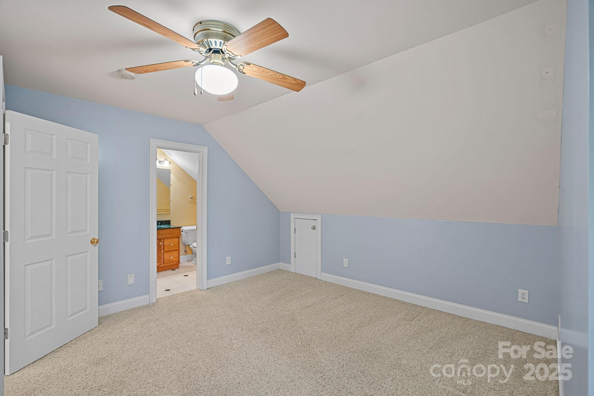 123 Golden Oak Drive