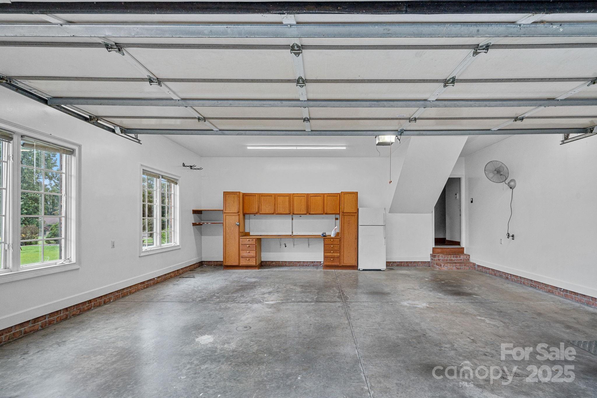 123 Golden Oak Drive