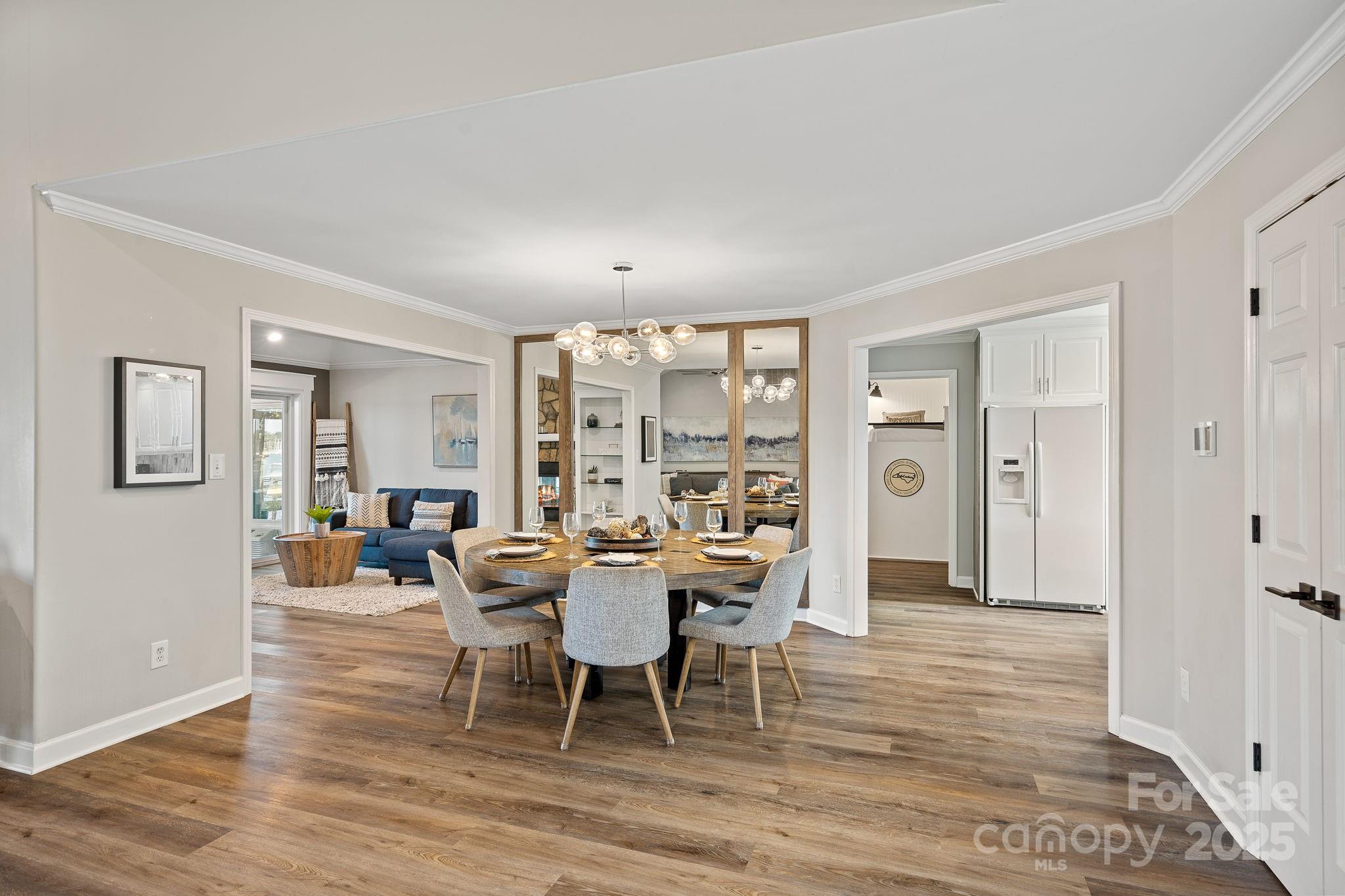 1350 Strawberry Lane