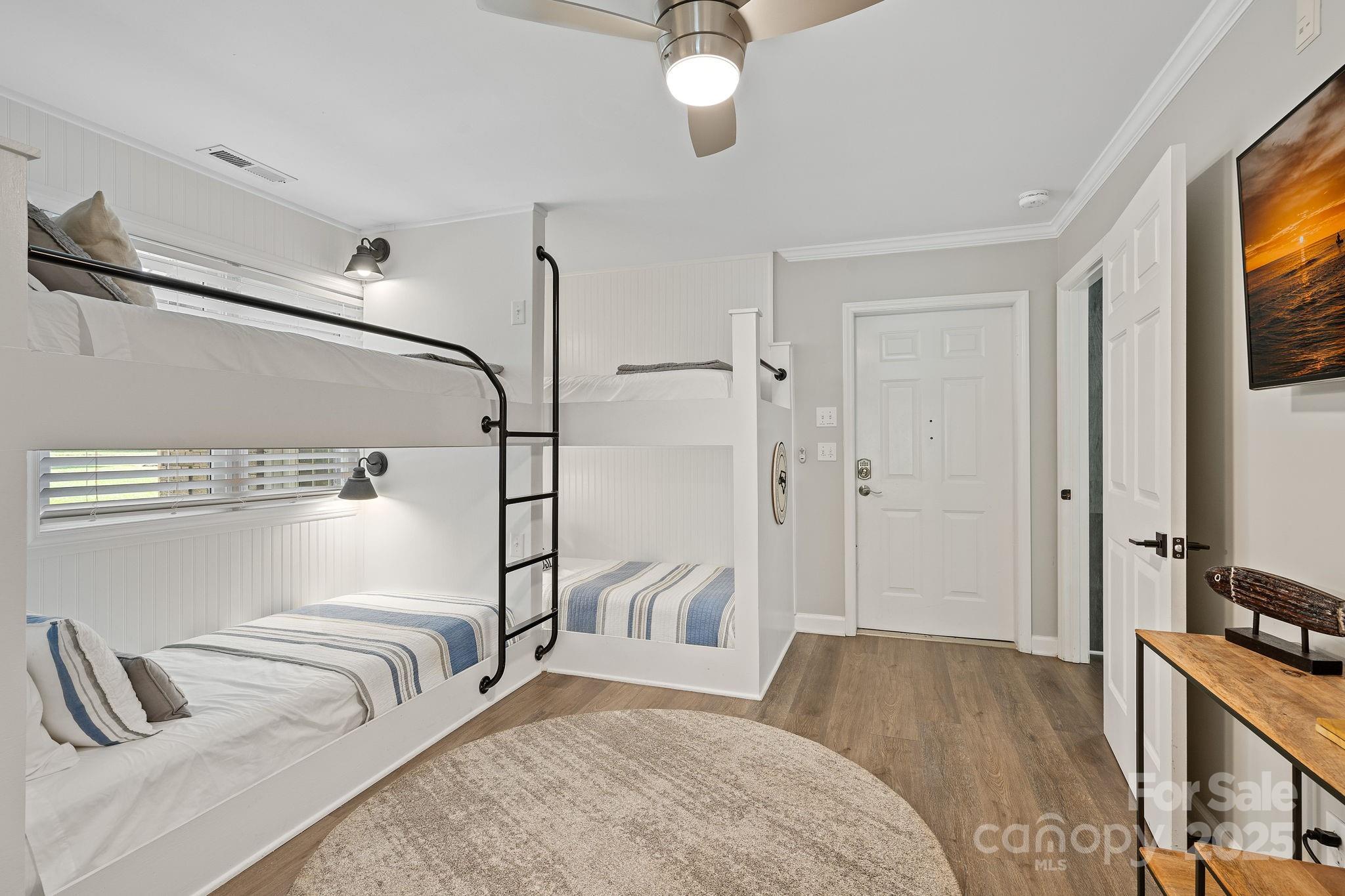 1350 Strawberry Lane