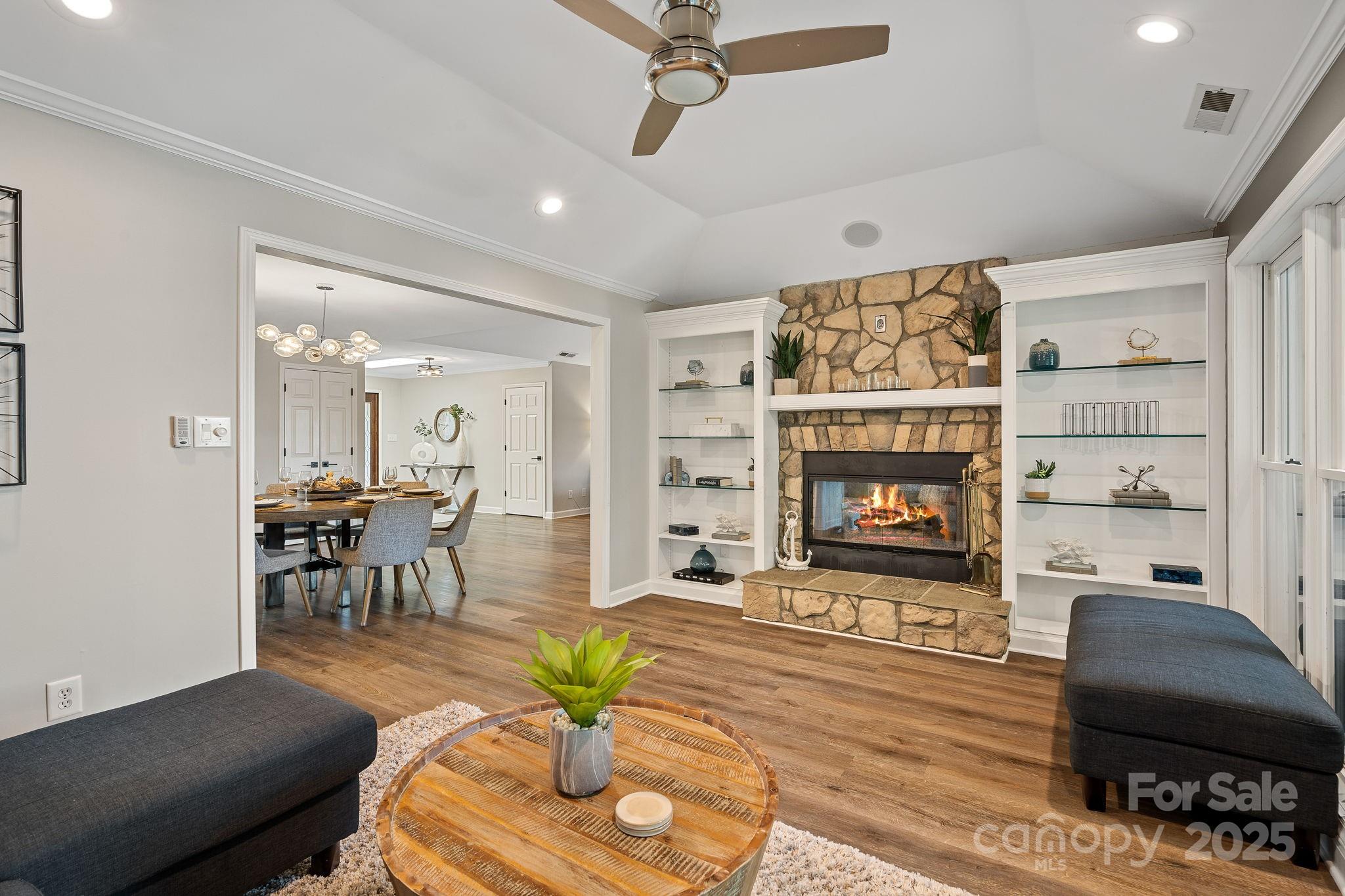 1350 Strawberry Lane