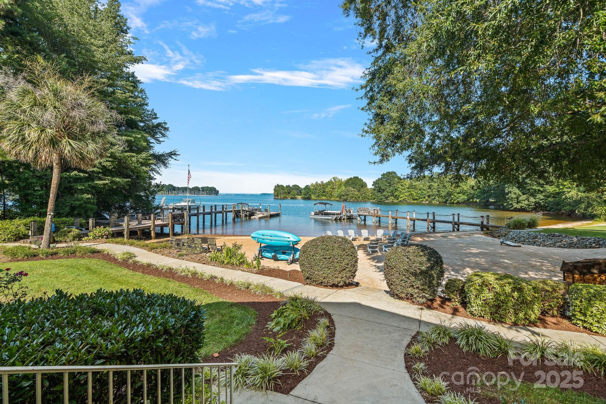 1350 Strawberry Lane